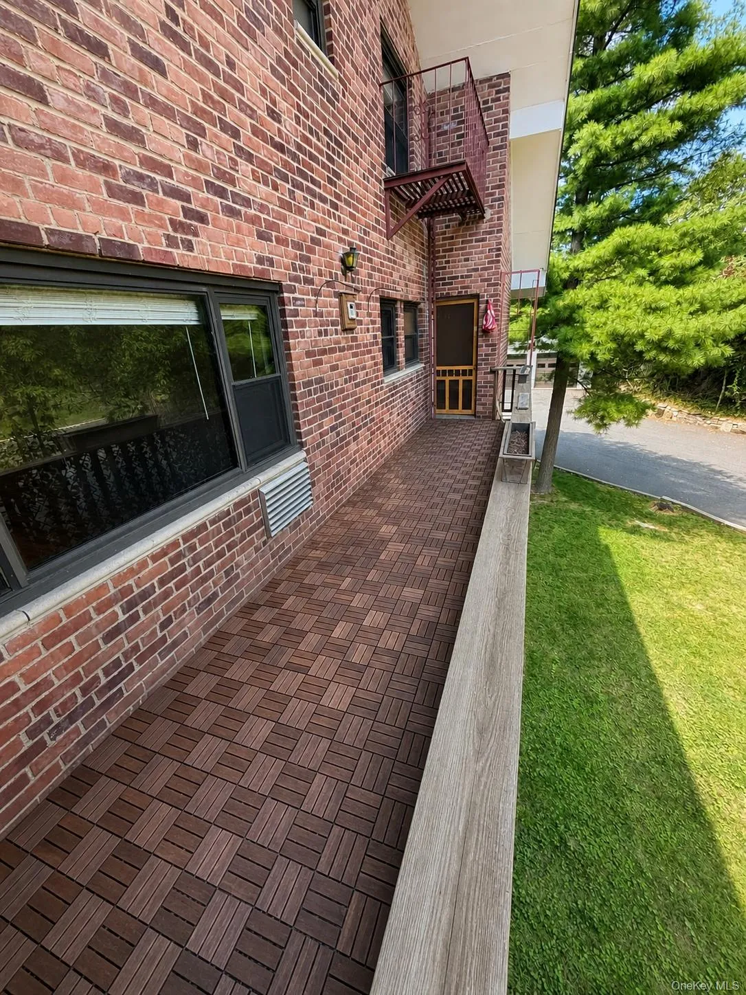 125 Central Avenue, Rye City, NY, 4 Bedroom Bedrooms, 8 Room Rooms,2 BathroomBathrooms,Residential Lease,For Rent,Central,0,1042069 125 Central Avenue, Rye City, NY, 4 Bedroom Bedrooms, 8 Room Rooms,2 BathroomBathrooms,Residential Lease,For Rent,Central,0,1042069