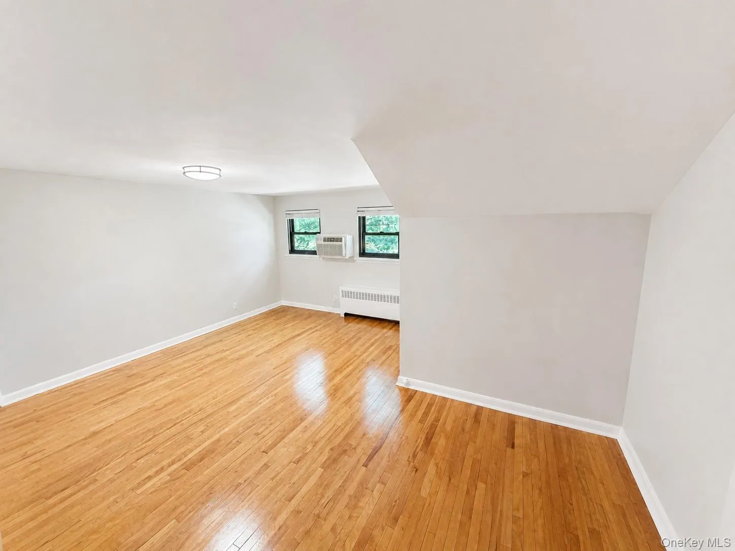 125 Central Avenue, Rye City, NY, 4 Bedroom Bedrooms, 8 Room Rooms,2 BathroomBathrooms,Residential Lease,For Rent,Central,0,1042069 125 Central Avenue, Rye City, NY, 4 Bedroom Bedrooms, 8 Room Rooms,2 BathroomBathrooms,Residential Lease,For Rent,Central,0,1042069