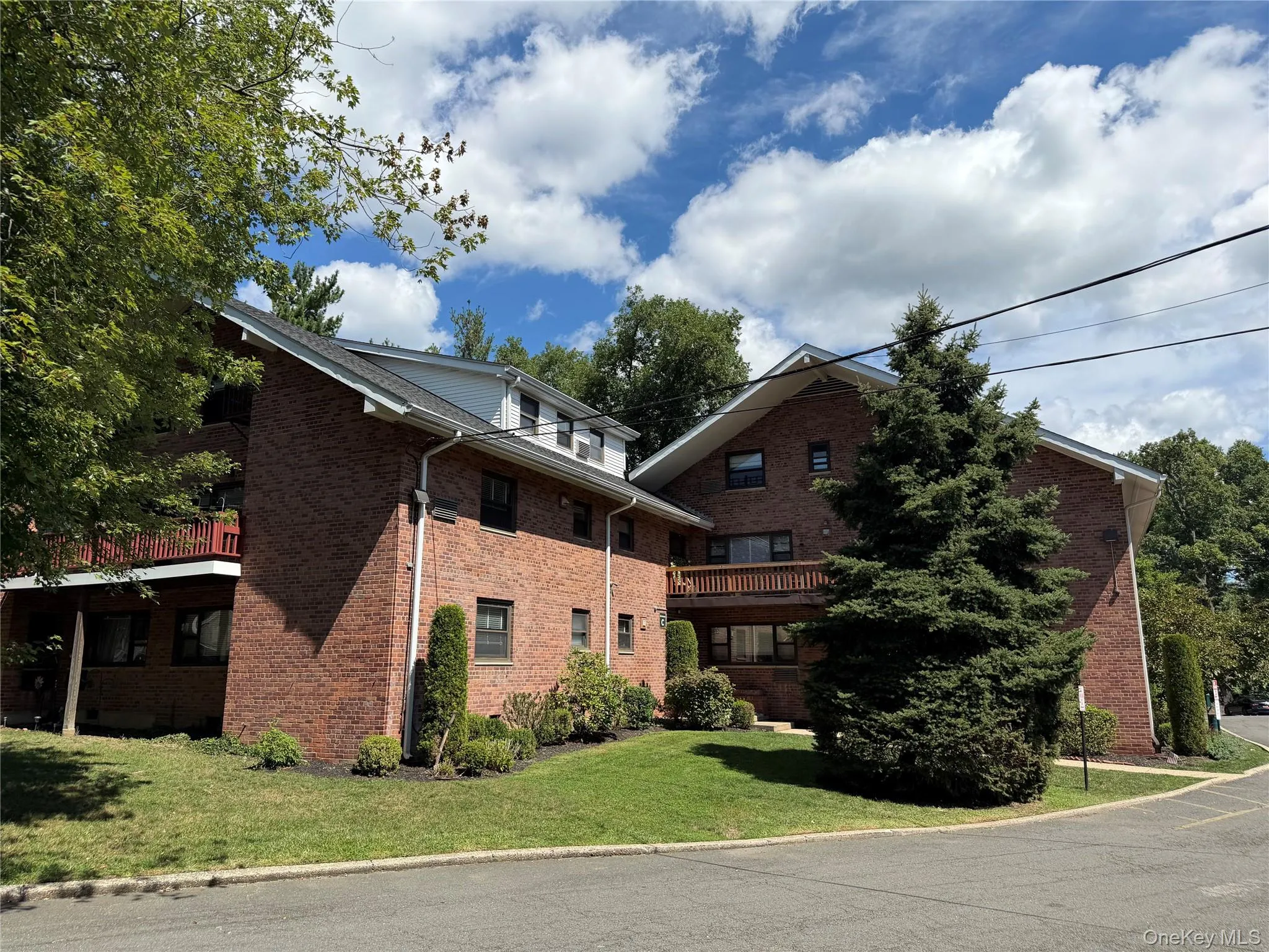 125 Central Avenue, Rye City, NY, 4 Bedroom Bedrooms, 8 Room Rooms,2 BathroomBathrooms,Residential Lease,For Rent,Central,0,1042069 125 Central Avenue, Rye City, NY, 4 Bedroom Bedrooms, 8 Room Rooms,2 BathroomBathrooms,Residential Lease,For Rent,Central,0,1042069