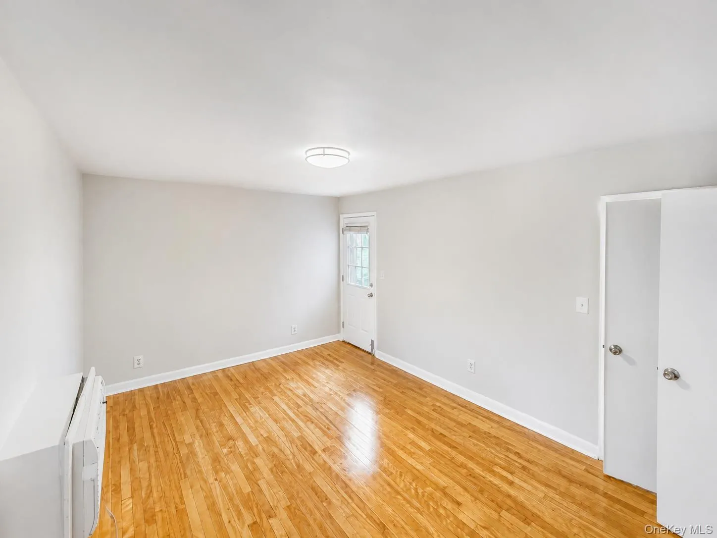 125 Central Avenue, Rye City, NY, 4 Bedroom Bedrooms, 8 Room Rooms,2 BathroomBathrooms,Residential Lease,For Rent,Central,0,1042069 125 Central Avenue, Rye City, NY, 4 Bedroom Bedrooms, 8 Room Rooms,2 BathroomBathrooms,Residential Lease,For Rent,Central,0,1042069
