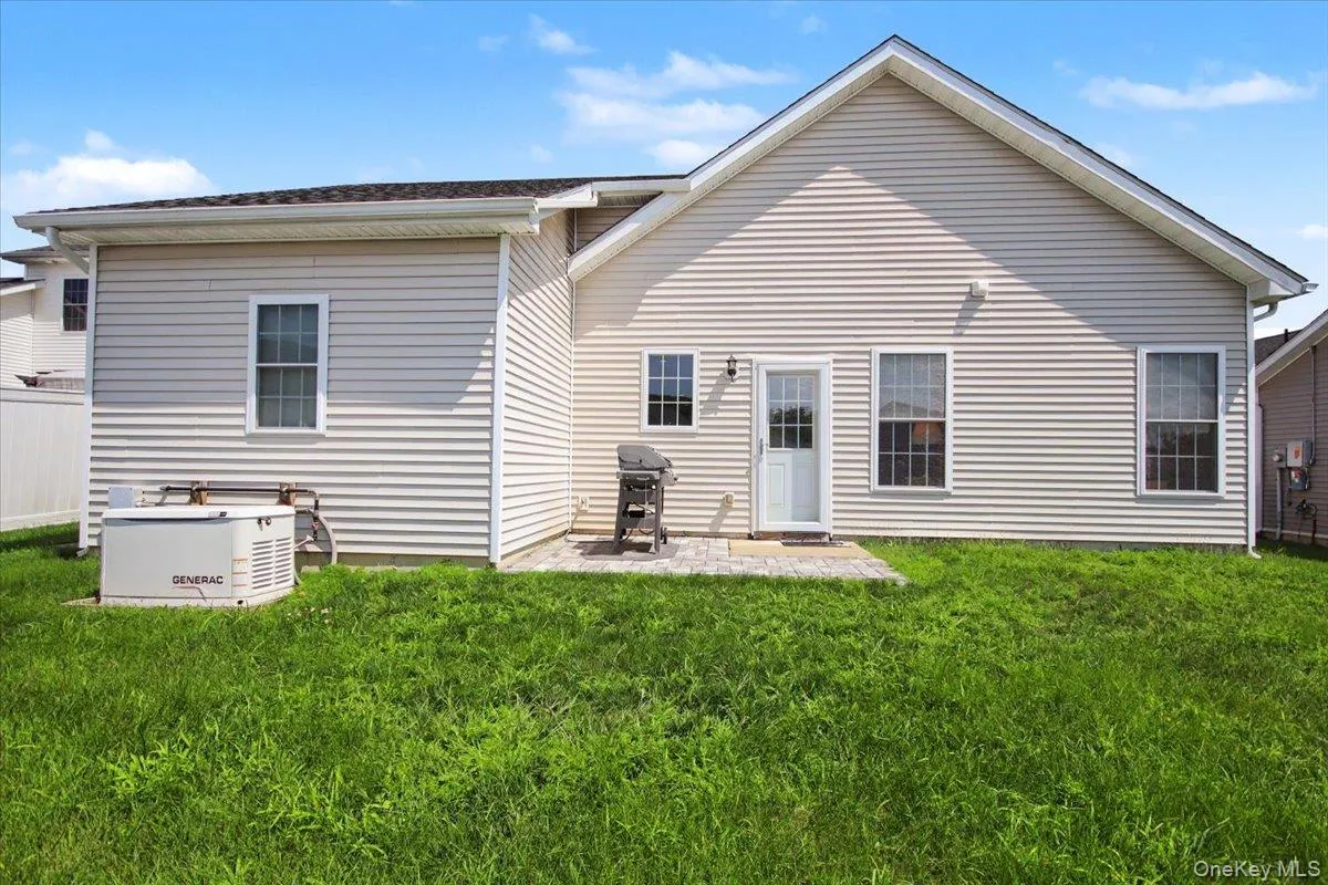 4 Alex Court, Lloyd, NY, 3 Bedrooms Bedrooms, 6 Rooms Rooms,2 BathroomsBathrooms,Residential,For Rent,Alex,0,1042078 4 Alex Court, Lloyd, NY, 3 Bedrooms Bedrooms, 6 Rooms Rooms,2 BathroomsBathrooms,Residential,For Rent,Alex,0,1042078