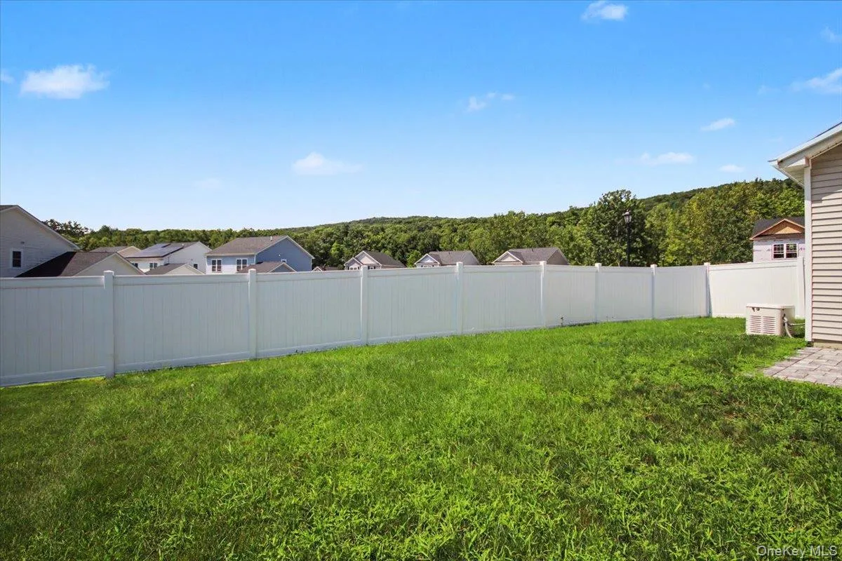 4 Alex Court, Lloyd, NY, 3 Bedrooms Bedrooms, 6 Rooms Rooms,2 BathroomsBathrooms,Residential,For Rent,Alex,0,1042078 4 Alex Court, Lloyd, NY, 3 Bedrooms Bedrooms, 6 Rooms Rooms,2 BathroomsBathrooms,Residential,For Rent,Alex,0,1042078