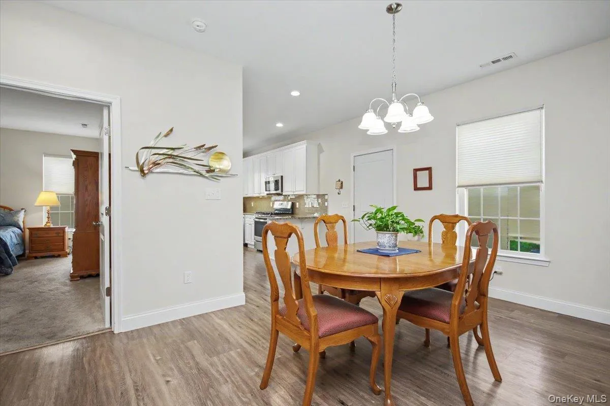 4 Alex Court, Lloyd, NY, 3 Bedrooms Bedrooms, 6 Rooms Rooms,2 BathroomsBathrooms,Residential,For Rent,Alex,0,1042078 4 Alex Court, Lloyd, NY, 3 Bedrooms Bedrooms, 6 Rooms Rooms,2 BathroomsBathrooms,Residential,For Rent,Alex,0,1042078
