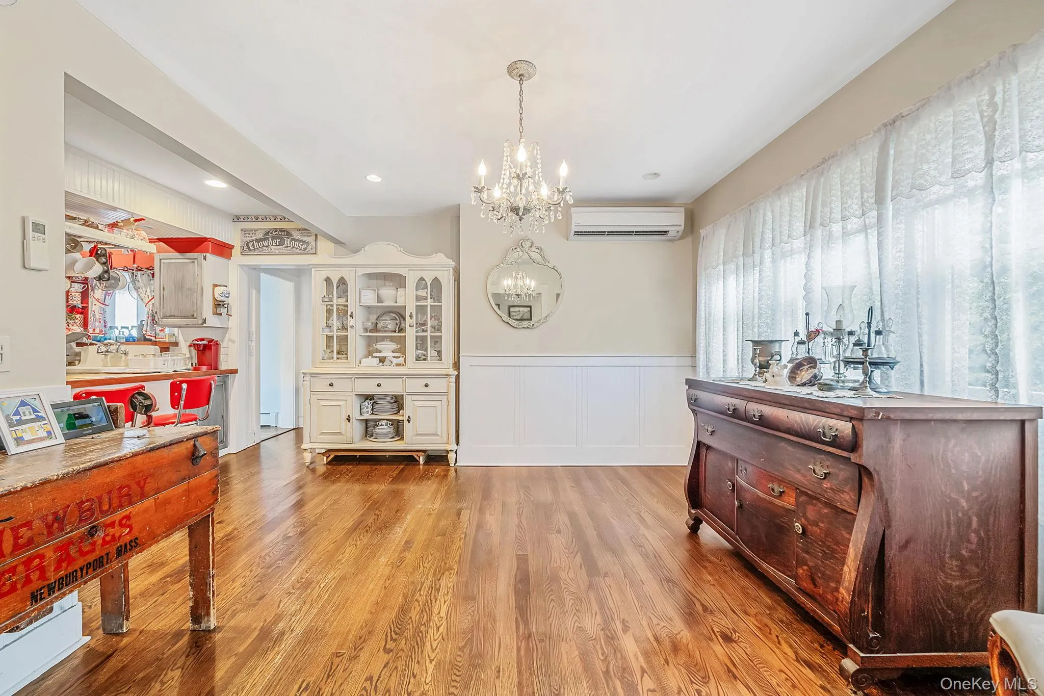 10 Park Street, Brookhaven, NY, 3 Bedrooms Bedrooms, 9 Rooms Rooms,2 BathroomsBathrooms,Residential,For Rent,Park,0,1042080 10 Park Street, Brookhaven, NY, 3 Bedrooms Bedrooms, 9 Rooms Rooms,2 BathroomsBathrooms,Residential,For Rent,Park,0,1042080