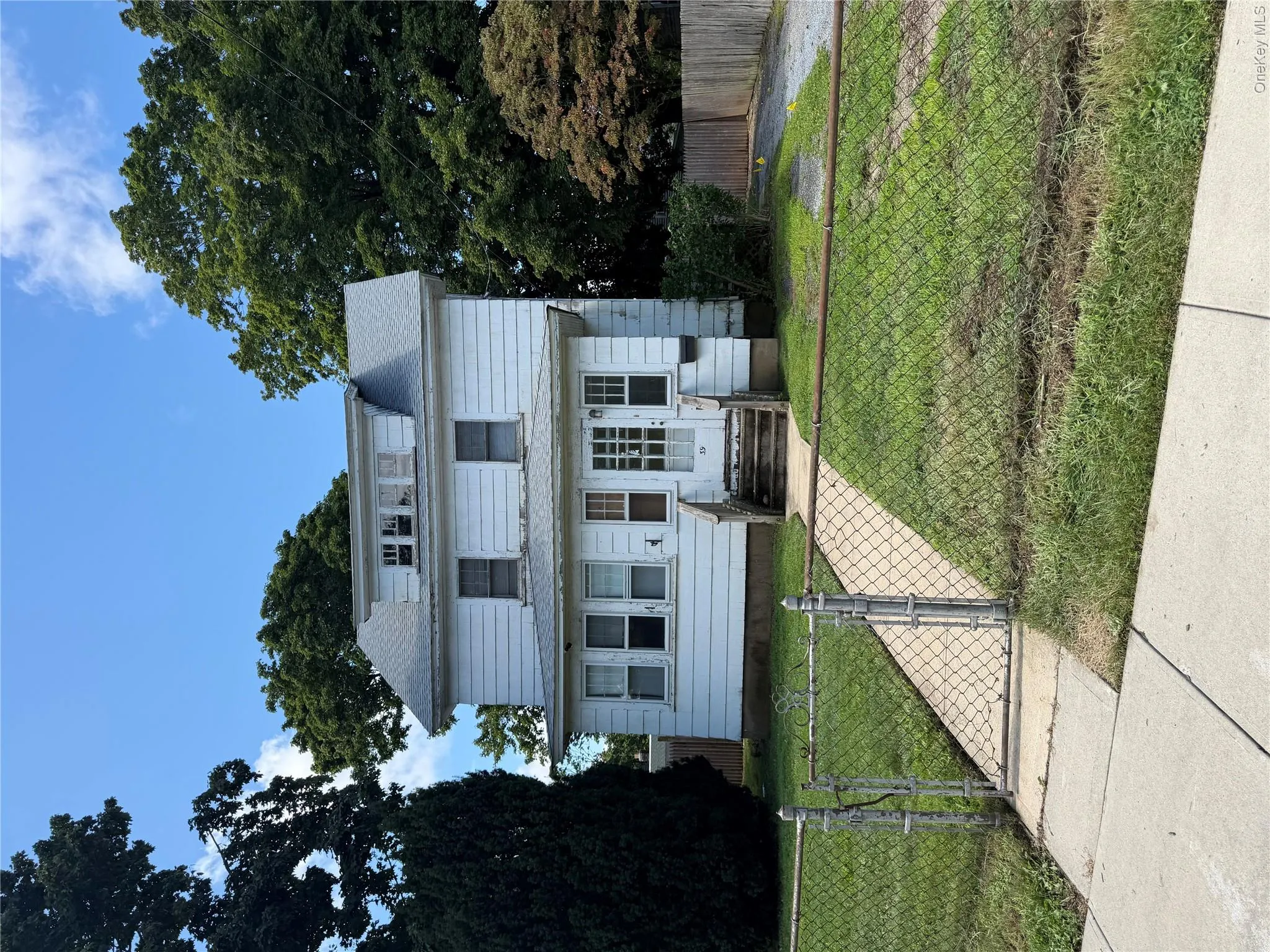 39 Broadway, Huntington, NY, 4 Bedrooms Bedrooms, 7 Rooms Rooms,2 BathroomsBathrooms,Residential,For Rent,Broadway,0,1042081 39 Broadway, Huntington, NY, 4 Bedrooms Bedrooms, 7 Rooms Rooms,2 BathroomsBathrooms,Residential,For Rent,Broadway,0,1042081