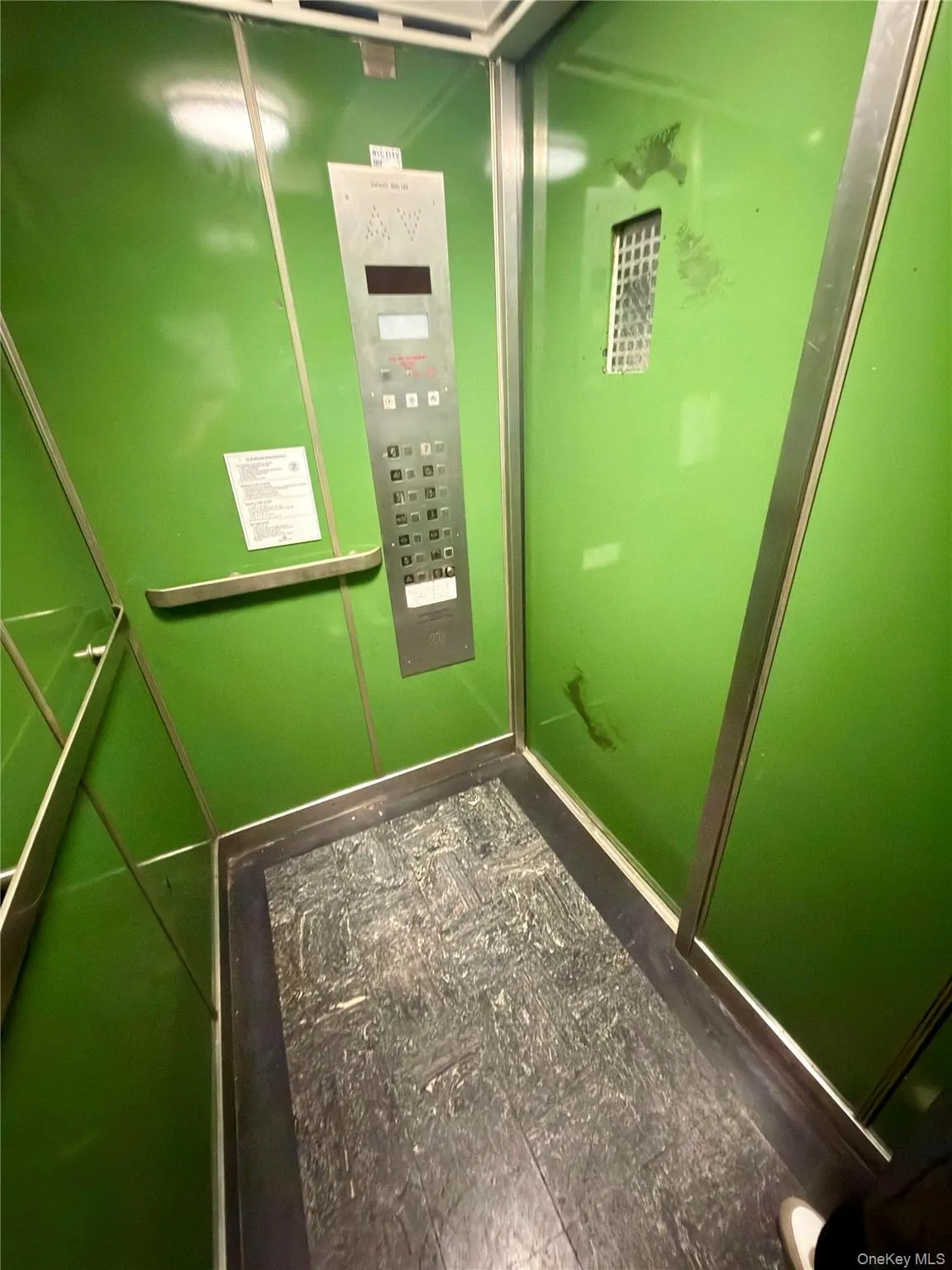 1591 Metropolitan Avenue, New York, NY, 1 Bedroom Bedrooms, 3 Rooms Rooms,1 BathroomBathrooms,Residential,For Rent,Metropolitan,0,1042082 1591 Metropolitan Avenue, New York, NY, 1 Bedroom Bedrooms, 3 Rooms Rooms,1 BathroomBathrooms,Residential,For Rent,Metropolitan,0,1042082