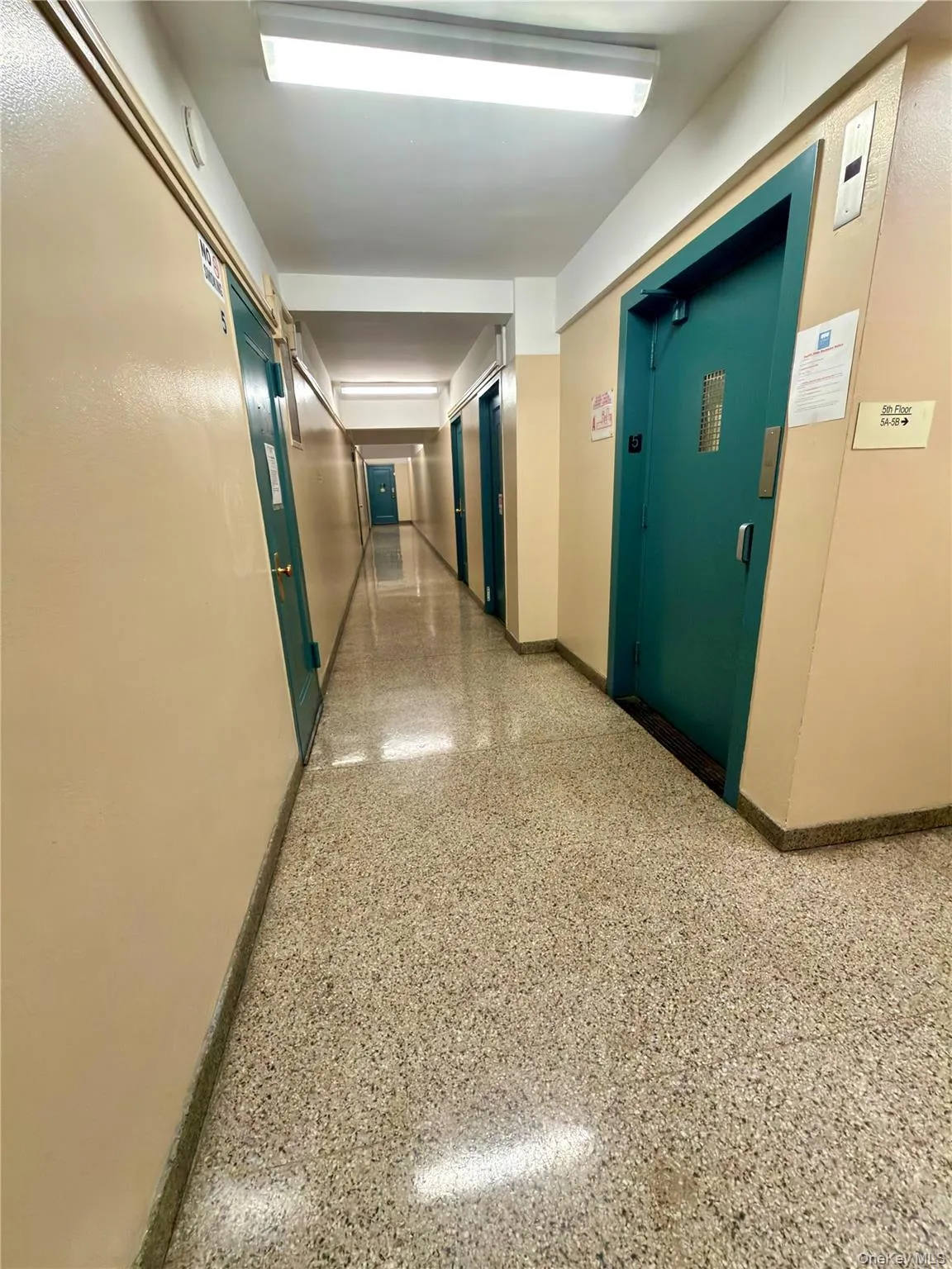 1591 Metropolitan Avenue, New York, NY, 1 Bedroom Bedrooms, 3 Rooms Rooms,1 BathroomBathrooms,Residential,For Rent,Metropolitan,0,1042082 1591 Metropolitan Avenue, New York, NY, 1 Bedroom Bedrooms, 3 Rooms Rooms,1 BathroomBathrooms,Residential,For Rent,Metropolitan,0,1042082
