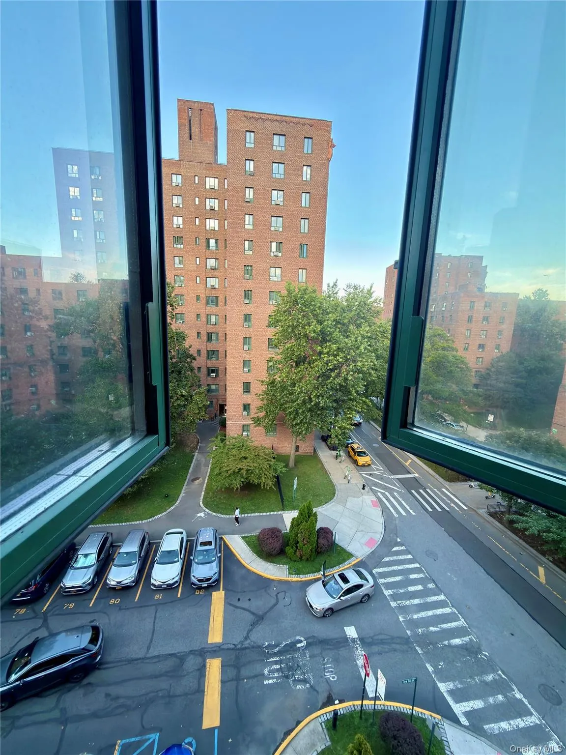 1591 Metropolitan Avenue, New York, NY, 1 Bedroom Bedrooms, 3 Rooms Rooms,1 BathroomBathrooms,Residential,For Rent,Metropolitan,0,1042082 1591 Metropolitan Avenue, New York, NY, 1 Bedroom Bedrooms, 3 Rooms Rooms,1 BathroomBathrooms,Residential,For Rent,Metropolitan,0,1042082