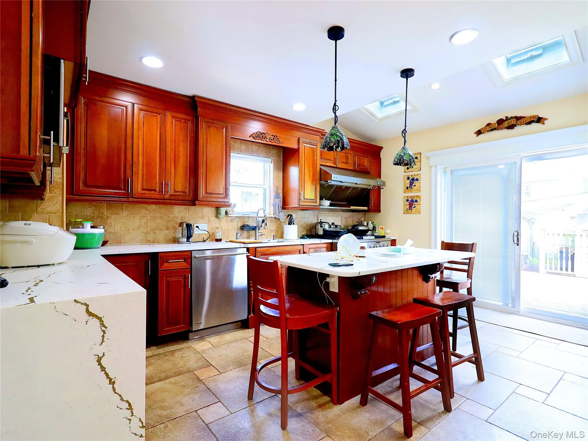 3415 208th Street, New York, NY, 4 Bedrooms Bedrooms, 12 Rooms Rooms,2 BathroomsBathrooms,Residential,For Rent,208th,0,1042087 3415 208th Street, New York, NY, 4 Bedrooms Bedrooms, 12 Rooms Rooms,2 BathroomsBathrooms,Residential,For Rent,208th,0,1042087