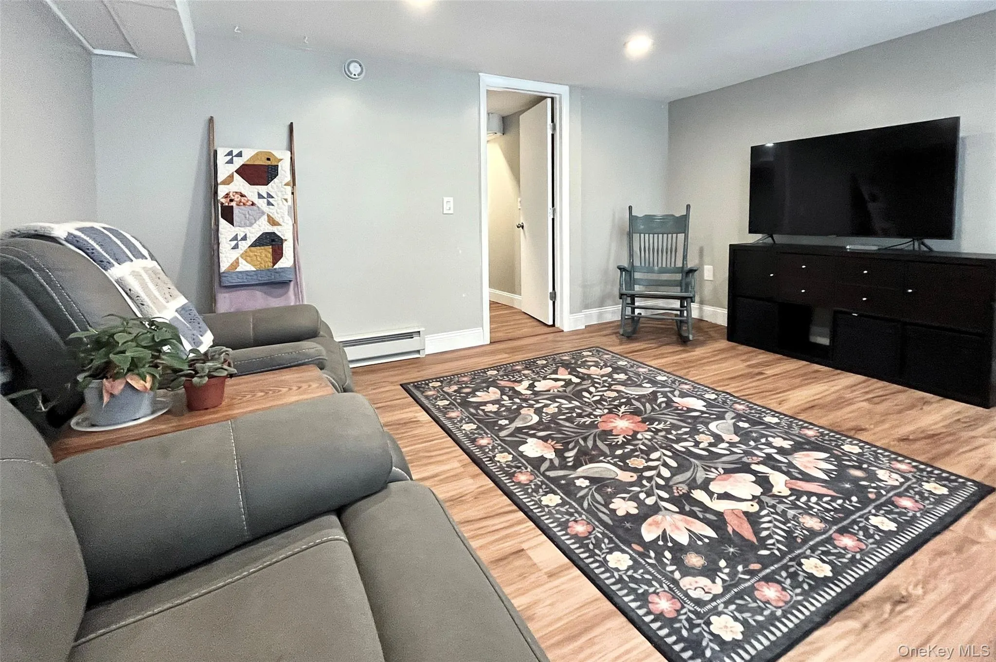 216 Spackenkill Road, Poughkeepsie, NY, 3 Bedrooms Bedrooms, 6 Rooms Rooms,2 BathroomsBathrooms,Residential,For Rent,Spackenkill,0,1042090 216 Spackenkill Road, Poughkeepsie, NY, 3 Bedrooms Bedrooms, 6 Rooms Rooms,2 BathroomsBathrooms,Residential,For Rent,Spackenkill,0,1042090