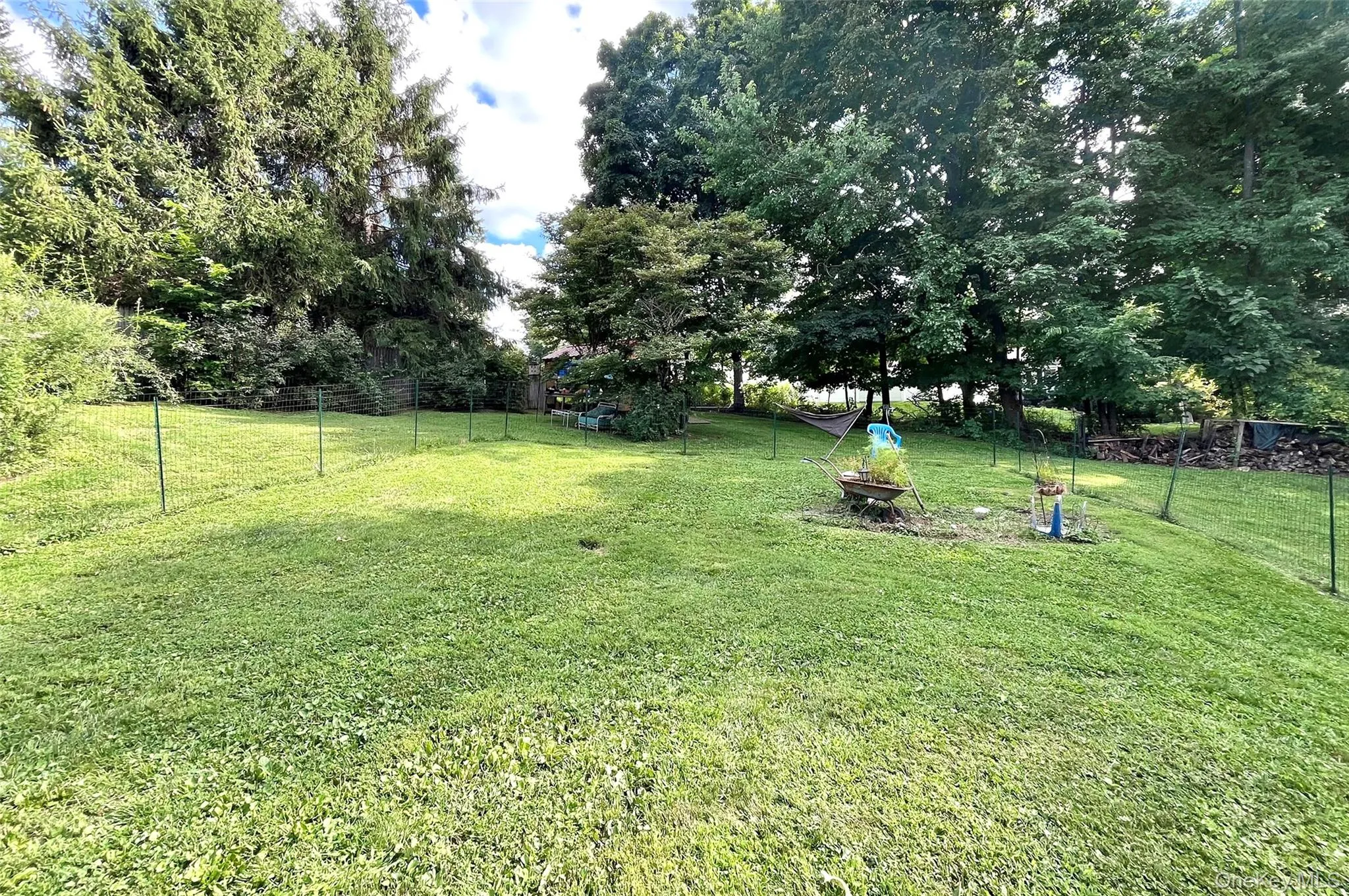 216 Spackenkill Road, Poughkeepsie, NY, 3 Bedrooms Bedrooms, 6 Rooms Rooms,2 BathroomsBathrooms,Residential,For Rent,Spackenkill,0,1042090 216 Spackenkill Road, Poughkeepsie, NY, 3 Bedrooms Bedrooms, 6 Rooms Rooms,2 BathroomsBathrooms,Residential,For Rent,Spackenkill,0,1042090