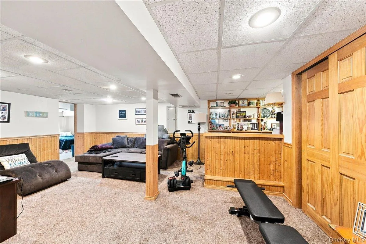 34 Fairfax Road, Fishkill, NY, 3 Bedrooms Bedrooms, 9 Rooms Rooms,2 BathroomsBathrooms,Residential,For Rent,Fairfax,0,1042092 34 Fairfax Road, Fishkill, NY, 3 Bedrooms Bedrooms, 9 Rooms Rooms,2 BathroomsBathrooms,Residential,For Rent,Fairfax,0,1042092