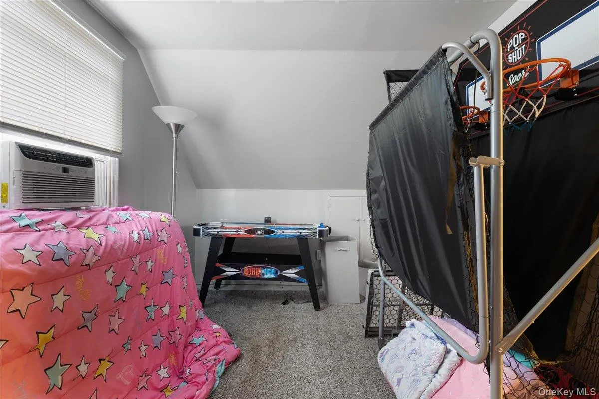 308 Mc Call Avenue, Islip, NY, 3 Bedrooms Bedrooms, 6 Rooms Rooms,2 BathroomsBathrooms,Residential,For Rent,Mc Call,0,1042100 308 Mc Call Avenue, Islip, NY, 3 Bedrooms Bedrooms, 6 Rooms Rooms,2 BathroomsBathrooms,Residential,For Rent,Mc Call,0,1042100