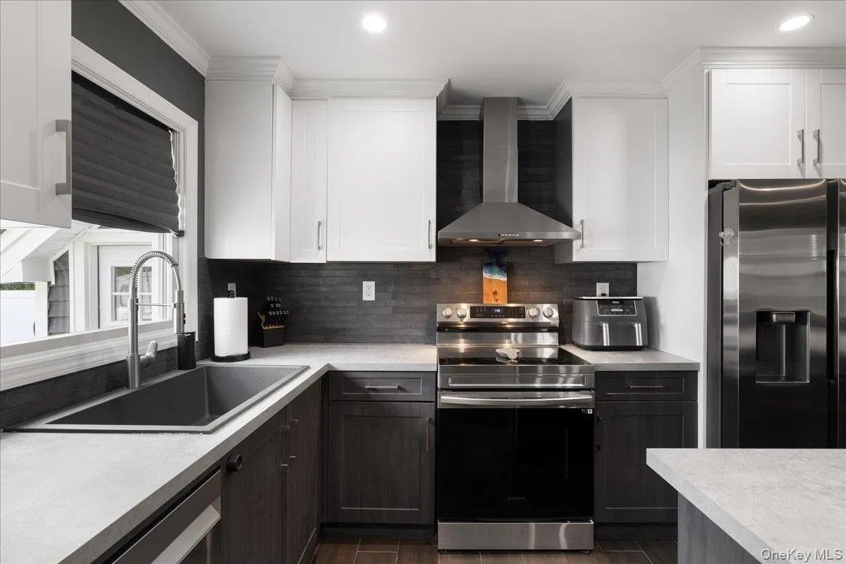 308 Mc Call Avenue, Islip, NY, 3 Bedrooms Bedrooms, 6 Rooms Rooms,2 BathroomsBathrooms,Residential,For Rent,Mc Call,0,1042100 308 Mc Call Avenue, Islip, NY, 3 Bedrooms Bedrooms, 6 Rooms Rooms,2 BathroomsBathrooms,Residential,For Rent,Mc Call,0,1042100