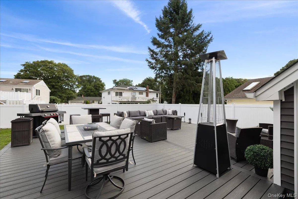 308 Mc Call Avenue, Islip, NY, 3 Bedrooms Bedrooms, 6 Rooms Rooms,2 BathroomsBathrooms,Residential,For Rent,Mc Call,0,1042100 308 Mc Call Avenue, Islip, NY, 3 Bedrooms Bedrooms, 6 Rooms Rooms,2 BathroomsBathrooms,Residential,For Rent,Mc Call,0,1042100