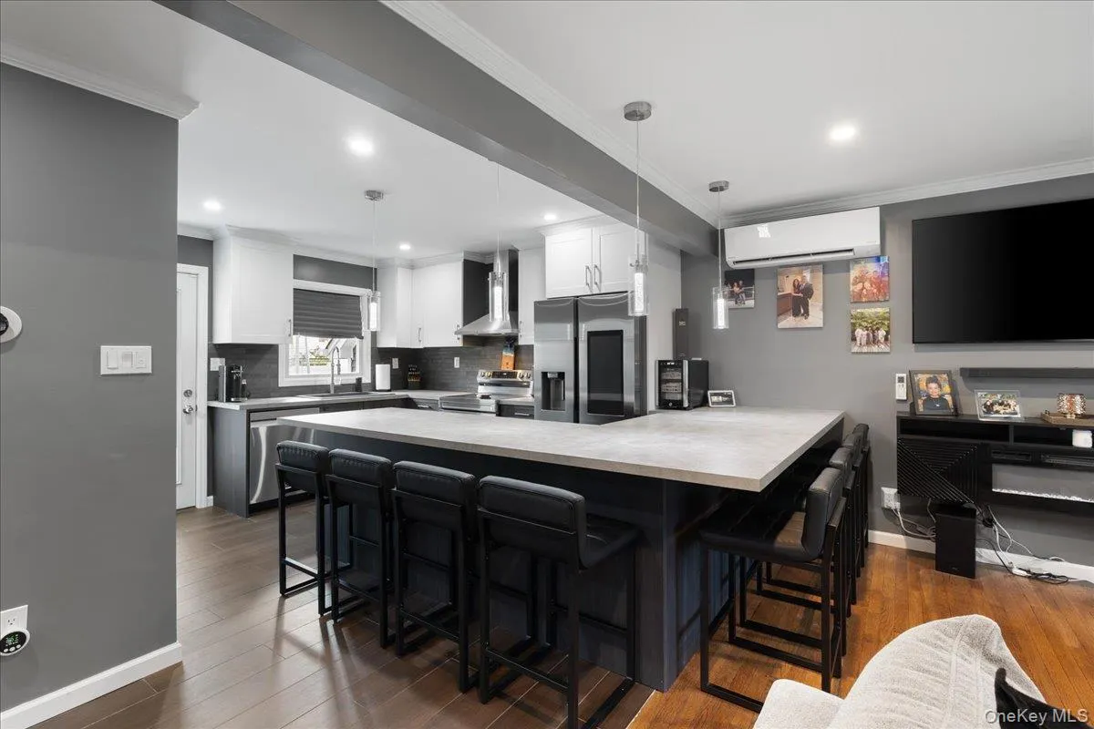 308 Mc Call Avenue, Islip, NY, 3 Bedrooms Bedrooms, 6 Rooms Rooms,2 BathroomsBathrooms,Residential,For Rent,Mc Call,0,1042100 308 Mc Call Avenue, Islip, NY, 3 Bedrooms Bedrooms, 6 Rooms Rooms,2 BathroomsBathrooms,Residential,For Rent,Mc Call,0,1042100
