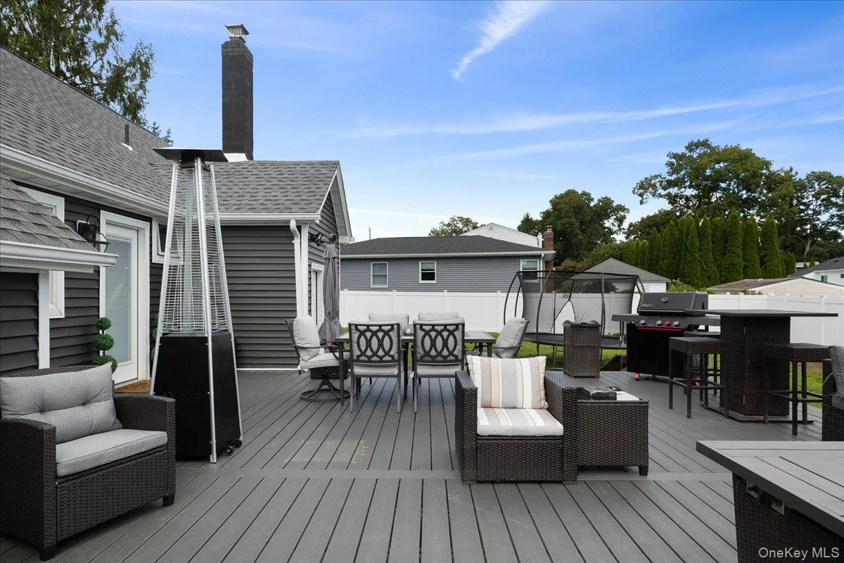 308 Mc Call Avenue, Islip, NY, 3 Bedrooms Bedrooms, 6 Rooms Rooms,2 BathroomsBathrooms,Residential,For Rent,Mc Call,0,1042100 308 Mc Call Avenue, Islip, NY, 3 Bedrooms Bedrooms, 6 Rooms Rooms,2 BathroomsBathrooms,Residential,For Rent,Mc Call,0,1042100