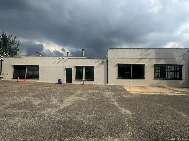 387 Jericho Turnpike, Hempstead, NY, ,Commercial Lease,For Rent,Jericho,0,1042104 387 Jericho Turnpike, Hempstead, NY, ,Commercial Lease,For Rent,Jericho,0,1042104