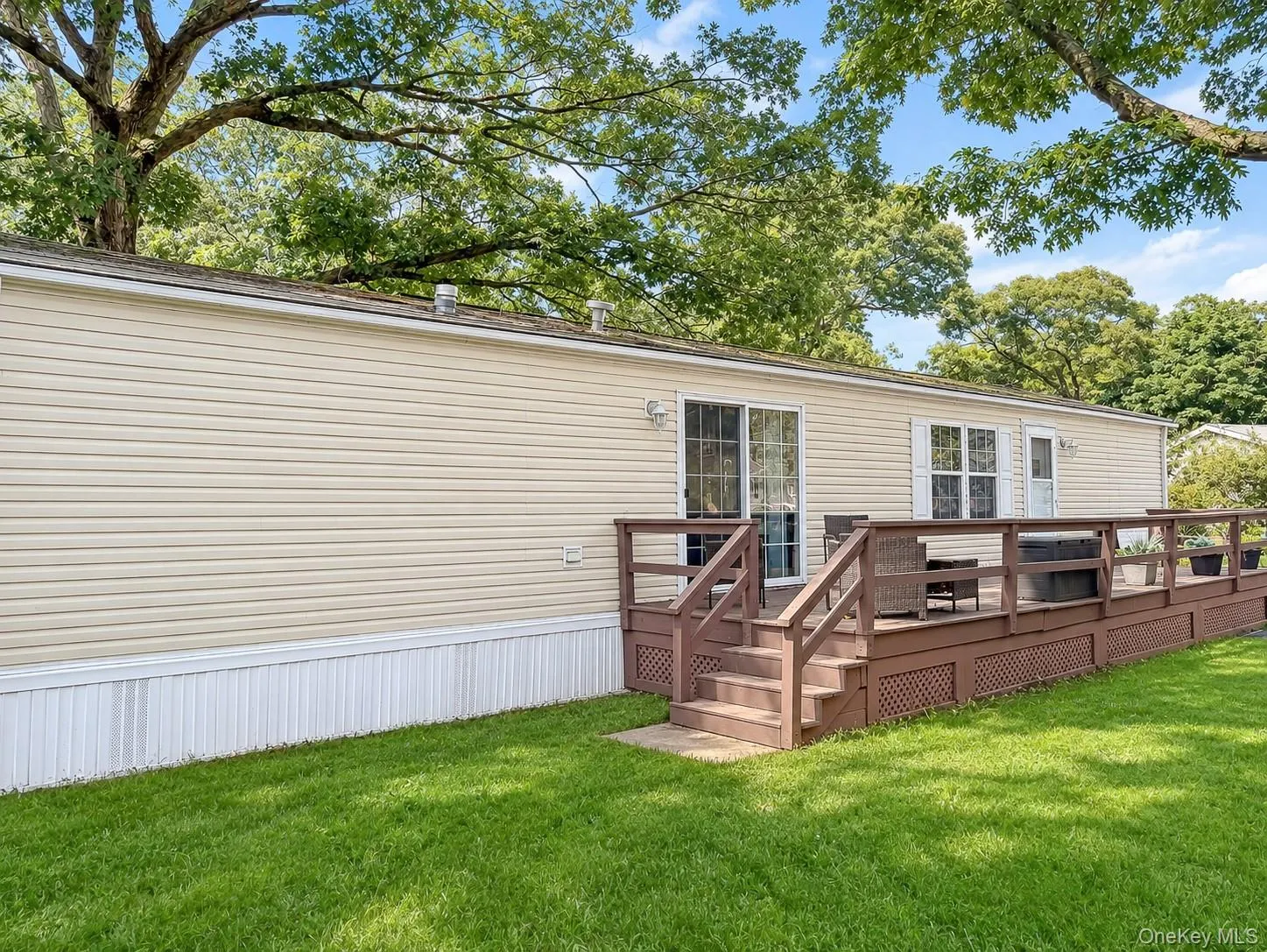 37 Hubbard, Riverhead, NY, 2 Bedrooms Bedrooms, 5 Rooms Rooms,1 BathroomBathrooms,Residential,For Rent,Hubbard,0,1042106 37 Hubbard, Riverhead, NY, 2 Bedrooms Bedrooms, 5 Rooms Rooms,1 BathroomBathrooms,Residential,For Rent,Hubbard,0,1042106