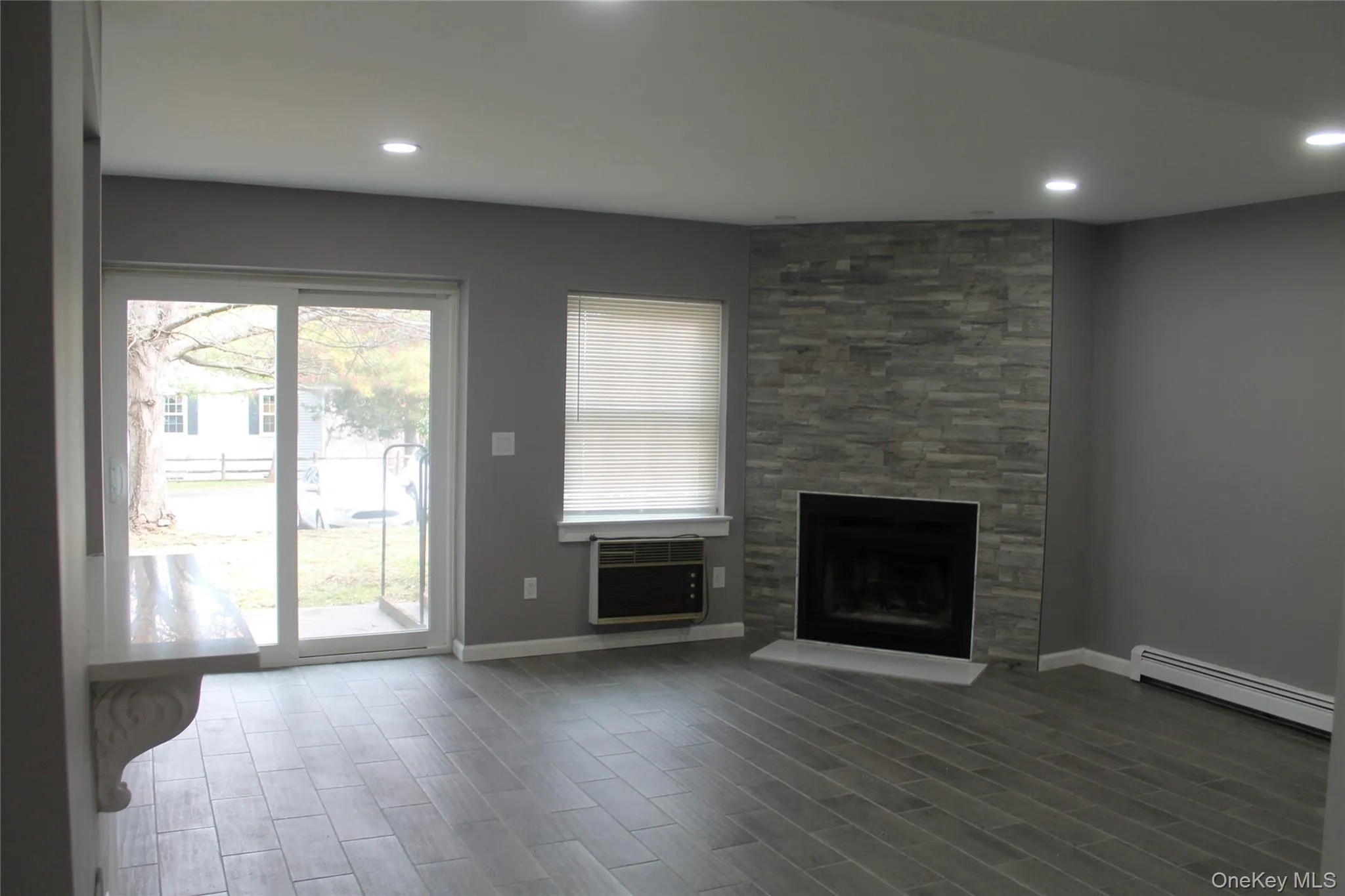 12 Lexington Hill, Monroe, NY, 2 Bedrooms Bedrooms, 4 Rooms Rooms,2 BathroomsBathrooms,Residential Lease,For Rent,Lexington,0,1042108 12 Lexington Hill, Monroe, NY, 2 Bedrooms Bedrooms, 4 Rooms Rooms,2 BathroomsBathrooms,Residential Lease,For Rent,Lexington,0,1042108
