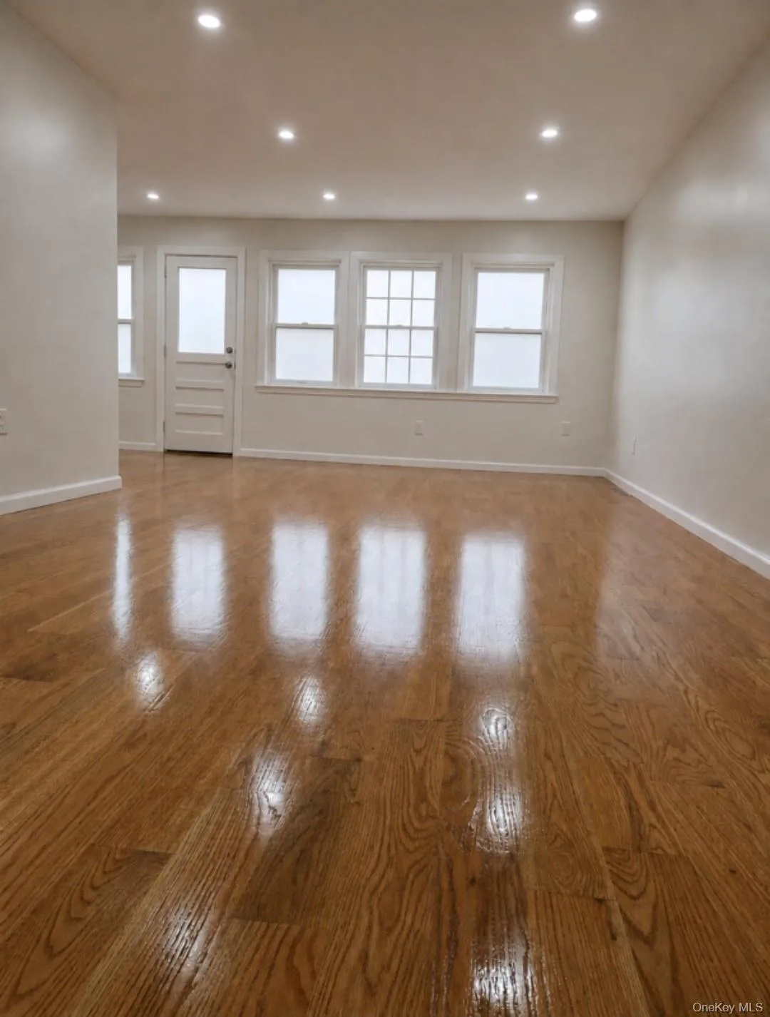 Living Room / Recessed Lighting Living Room / Recessed Lighting