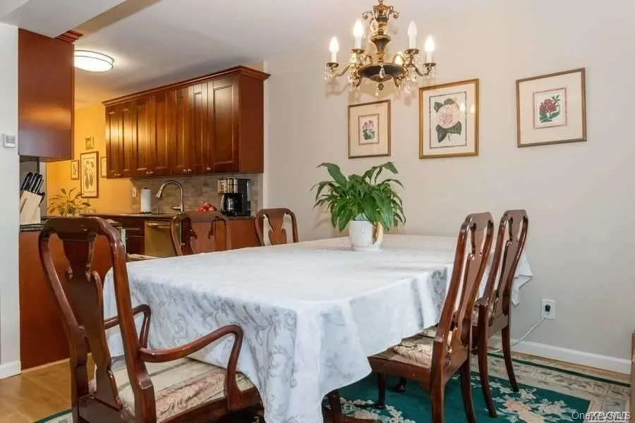 Dining Room to Kitcehn Dining Room to Kitcehn