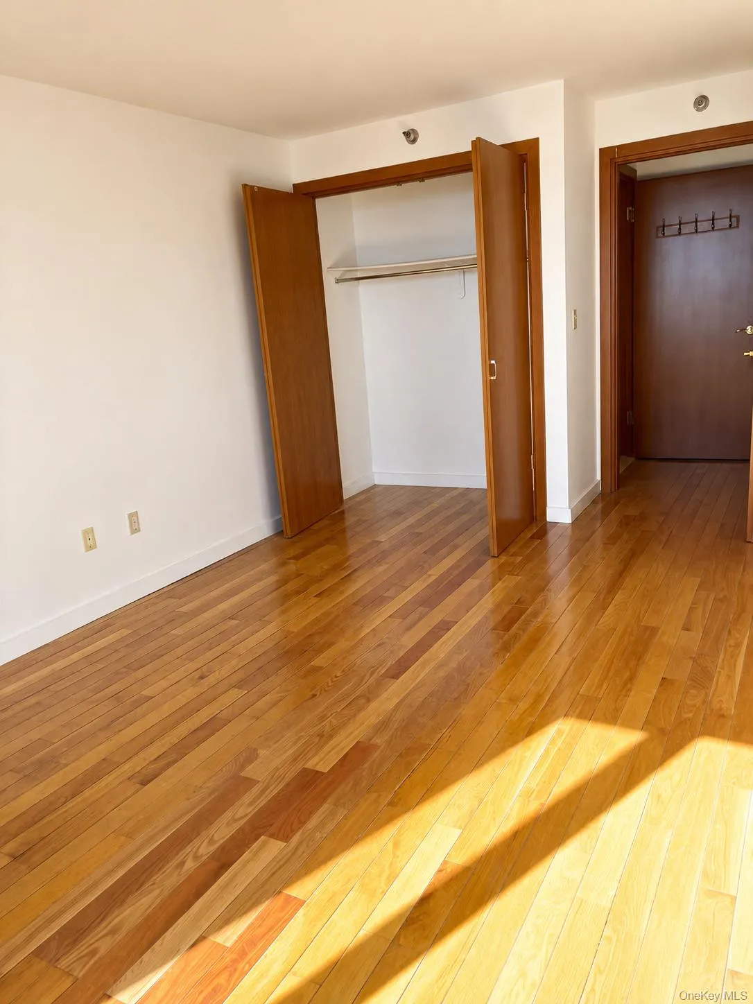13338 Sanford Ave, New York, NY, 1 Bedroom Bedrooms, 4 Rooms Rooms,1 BathroomBathrooms,Residential,For Rent,Sanford Ave,0,1042119 13338 Sanford Ave, New York, NY, 1 Bedroom Bedrooms, 4 Rooms Rooms,1 BathroomBathrooms,Residential,For Rent,Sanford Ave,0,1042119