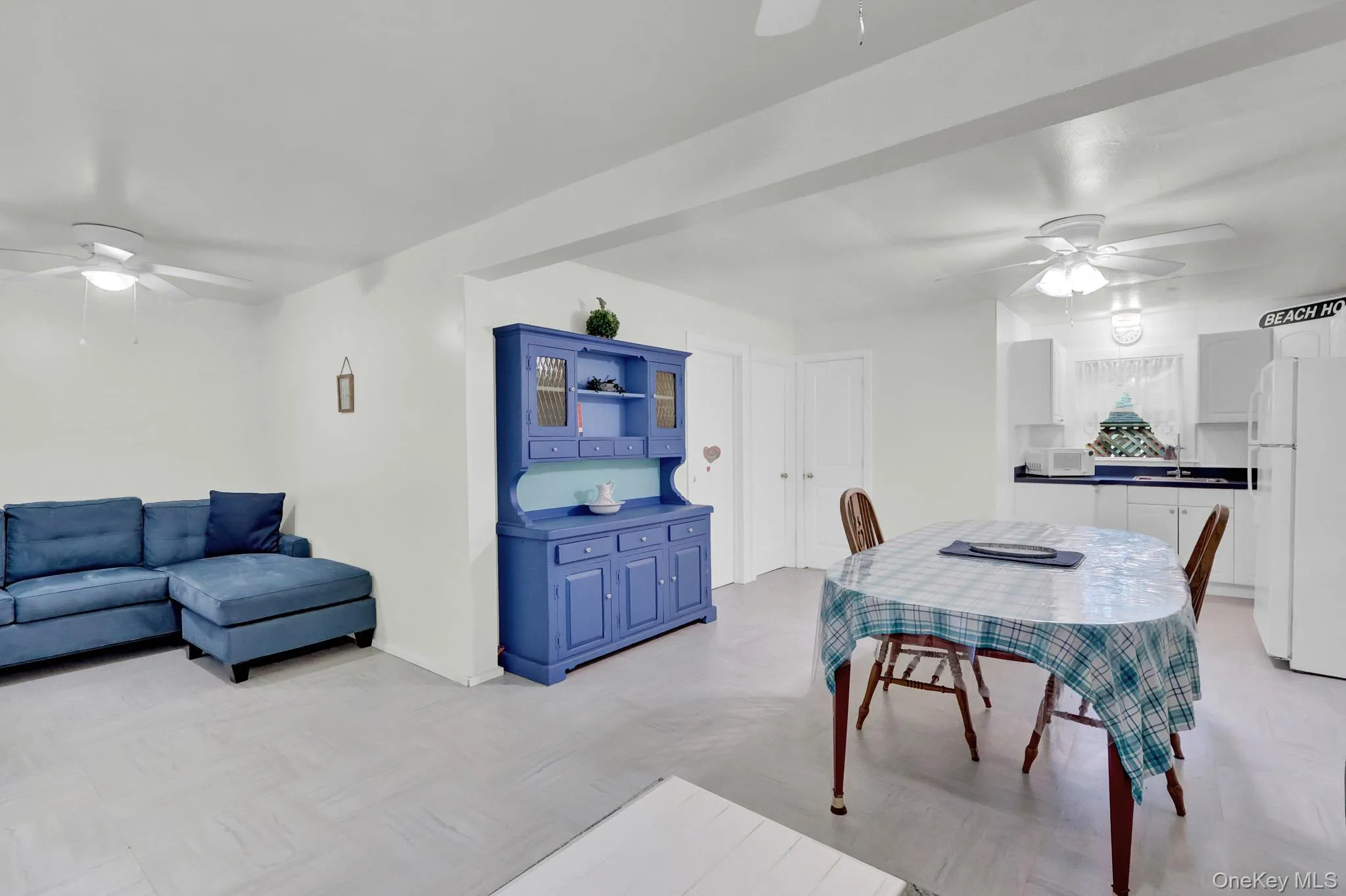 15 Cottage Road, Riverhead, NY, 2 Bedrooms Bedrooms, 4 Rooms Rooms,1 BathroomBathrooms,Residential,For Rent,Cottage,0,1042120 15 Cottage Road, Riverhead, NY, 2 Bedrooms Bedrooms, 4 Rooms Rooms,1 BathroomBathrooms,Residential,For Rent,Cottage,0,1042120
