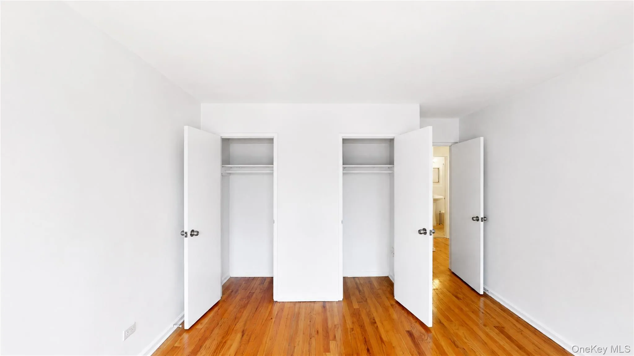 60-11 Broadway, New York, NY, 1 Bedroom Bedrooms, 3 Rooms Rooms,1 BathroomBathrooms,Residential,For Rent,Broadway,0,1042123 60-11 Broadway, New York, NY, 1 Bedroom Bedrooms, 3 Rooms Rooms,1 BathroomBathrooms,Residential,For Rent,Broadway,0,1042123
