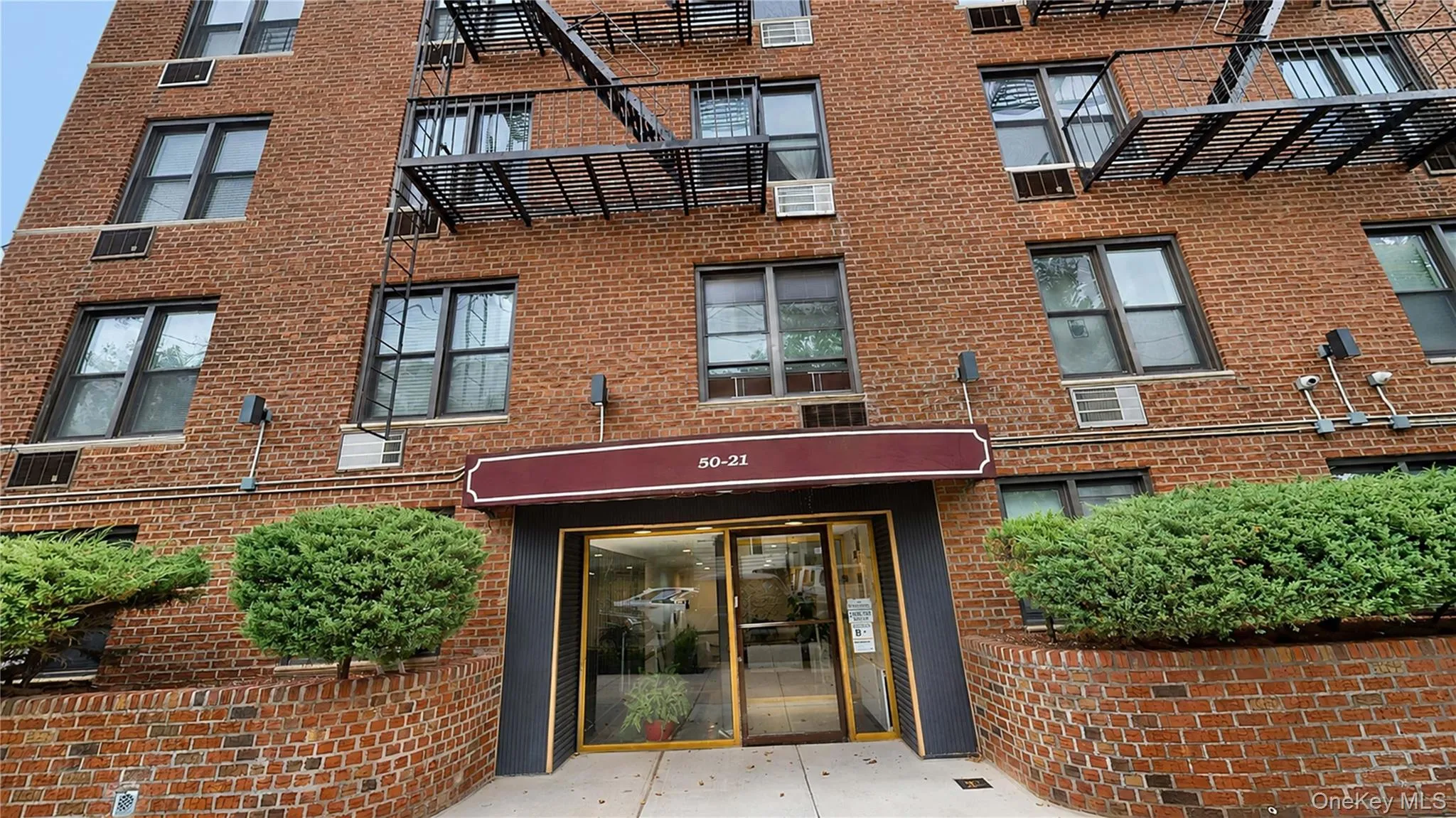 50-21 39th Place, New York, NY, 2 Rooms Rooms,1 BathroomBathrooms,Residential,For Rent,39th,0,1042124 50-21 39th Place, New York, NY, 2 Rooms Rooms,1 BathroomBathrooms,Residential,For Rent,39th,0,1042124
