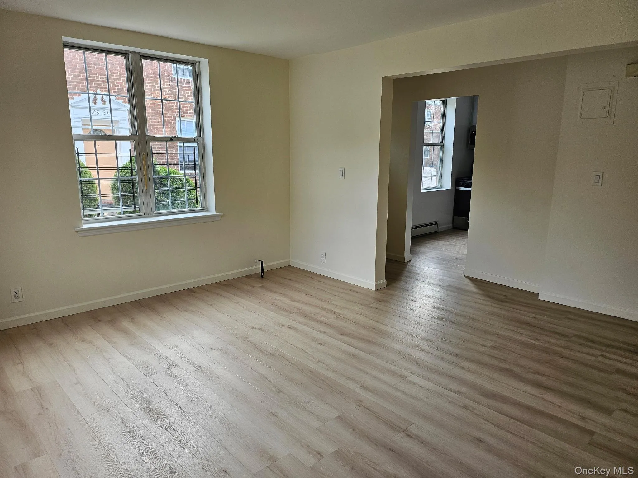 208-10A 39 Avenue, New York, NY, 3 Bedroom Bedrooms, 5 Room Rooms,1 BathroomBathrooms,Residential Lease,For Rent,39,0,1042129 208-10A 39 Avenue, New York, NY, 3 Bedroom Bedrooms, 5 Room Rooms,1 BathroomBathrooms,Residential Lease,For Rent,39,0,1042129
