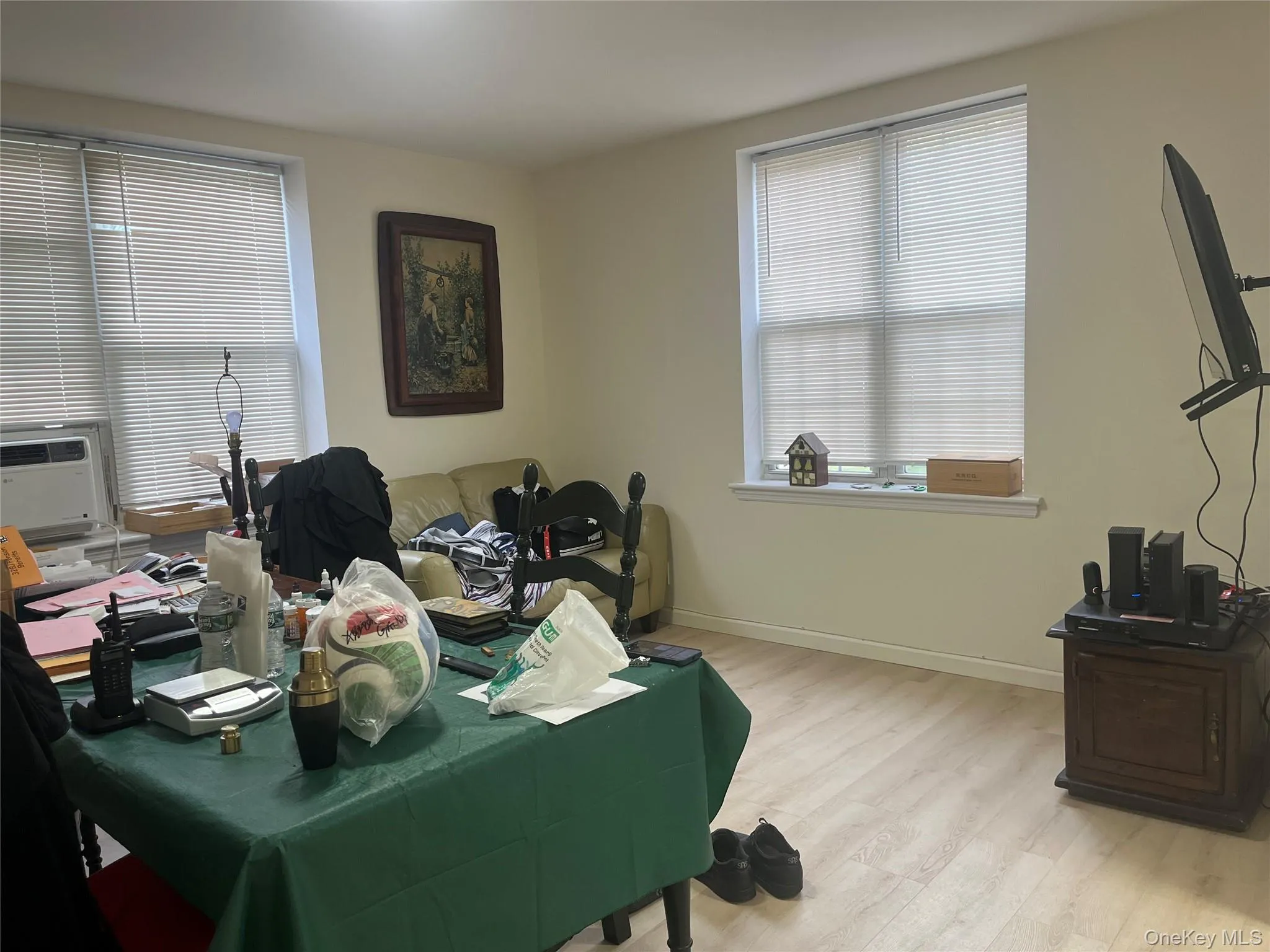 208-10A 39 Avenue, New York, NY, 3 Bedrooms Bedrooms, 5 Rooms Rooms,1 BathroomBathrooms,Residential Lease,For Rent,39,0,1042129 208-10A 39 Avenue, New York, NY, 3 Bedrooms Bedrooms, 5 Rooms Rooms,1 BathroomBathrooms,Residential Lease,For Rent,39,0,1042129