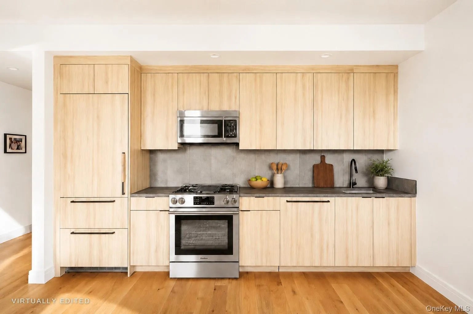2416 Queens Plaza, New York, NY, 1 Bedroom Bedrooms, 4 Rooms Rooms,2 BathroomsBathrooms,Residential,For Rent,Queens,0,1042132 2416 Queens Plaza, New York, NY, 1 Bedroom Bedrooms, 4 Rooms Rooms,2 BathroomsBathrooms,Residential,For Rent,Queens,0,1042132