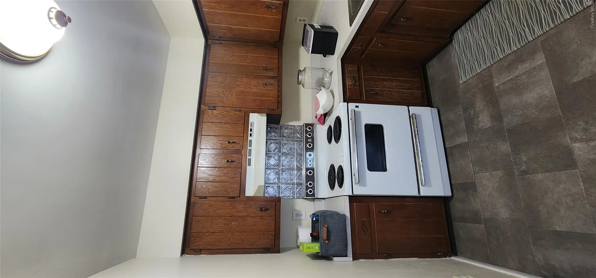 26 RAILROAD Avenue, Montgomery, NY, 1 Bedroom Bedrooms, 3 Room Rooms,1 BathroomBathrooms,Residential Lease,For Rent,RAILROAD,0,1042134 26 RAILROAD Avenue, Montgomery, NY, 1 Bedroom Bedrooms, 3 Room Rooms,1 BathroomBathrooms,Residential Lease,For Rent,RAILROAD,0,1042134