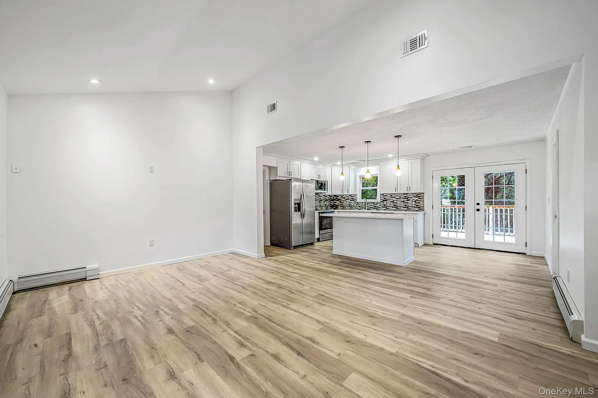 361 Decatur Avenue, Brookhaven, NY, 3 Bedrooms Bedrooms, 7 Rooms Rooms,2 BathroomsBathrooms,Residential,For Rent,Decatur,0,1042139 361 Decatur Avenue, Brookhaven, NY, 3 Bedrooms Bedrooms, 7 Rooms Rooms,2 BathroomsBathrooms,Residential,For Rent,Decatur,0,1042139