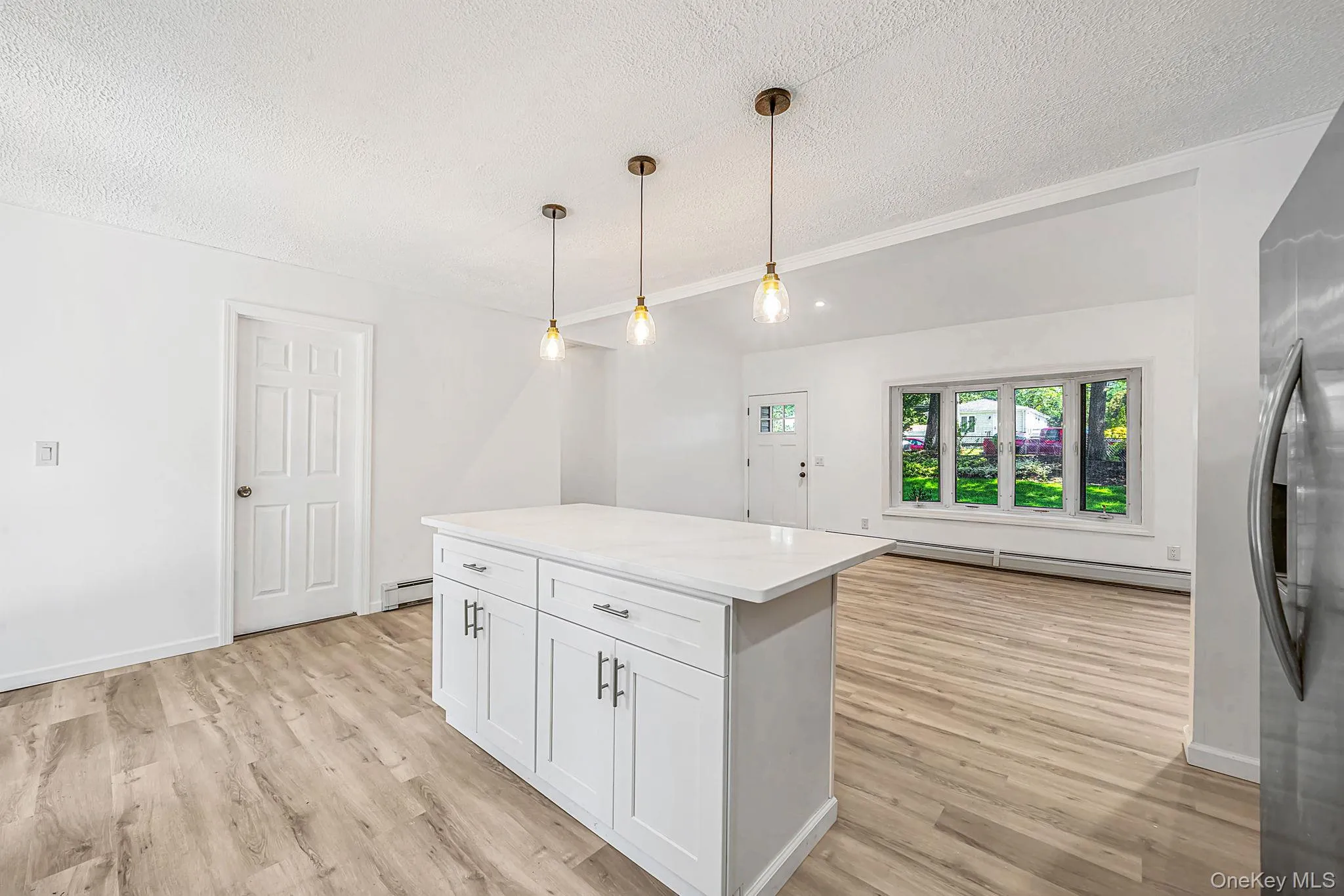 361 Decatur Avenue, Brookhaven, NY, 3 Bedrooms Bedrooms, 7 Rooms Rooms,2 BathroomsBathrooms,Residential,For Rent,Decatur,0,1042139 361 Decatur Avenue, Brookhaven, NY, 3 Bedrooms Bedrooms, 7 Rooms Rooms,2 BathroomsBathrooms,Residential,For Rent,Decatur,0,1042139