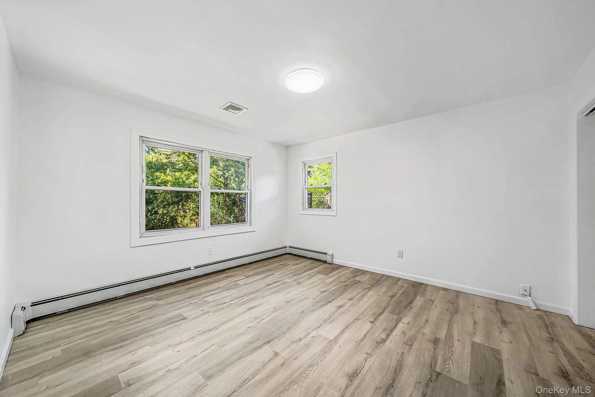 361 Decatur Avenue, Brookhaven, NY, 3 Bedrooms Bedrooms, 7 Rooms Rooms,2 BathroomsBathrooms,Residential,For Rent,Decatur,0,1042139 361 Decatur Avenue, Brookhaven, NY, 3 Bedrooms Bedrooms, 7 Rooms Rooms,2 BathroomsBathrooms,Residential,For Rent,Decatur,0,1042139