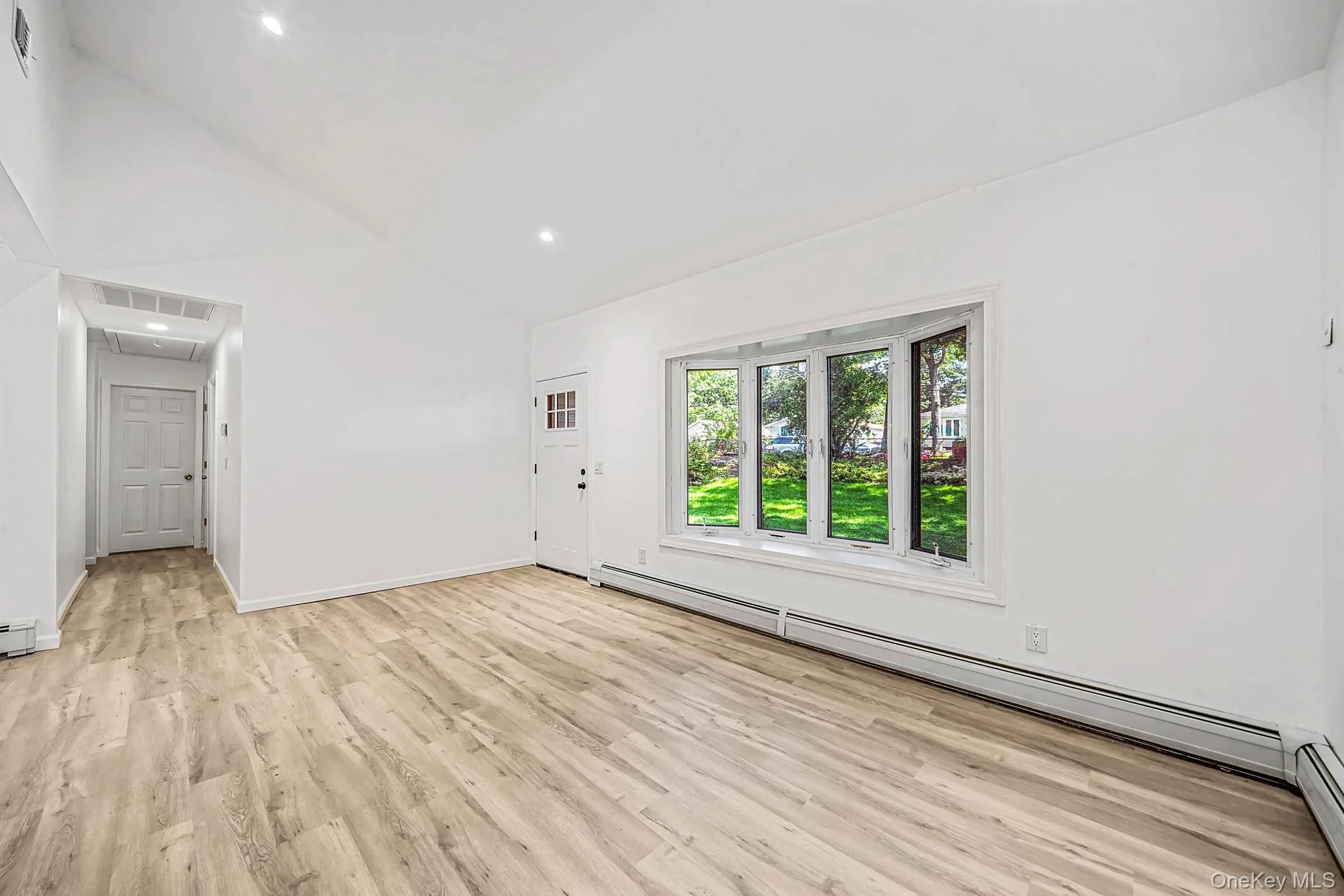 361 Decatur Avenue, Brookhaven, NY, 3 Bedrooms Bedrooms, 7 Rooms Rooms,2 BathroomsBathrooms,Residential,For Rent,Decatur,0,1042139 361 Decatur Avenue, Brookhaven, NY, 3 Bedrooms Bedrooms, 7 Rooms Rooms,2 BathroomsBathrooms,Residential,For Rent,Decatur,0,1042139