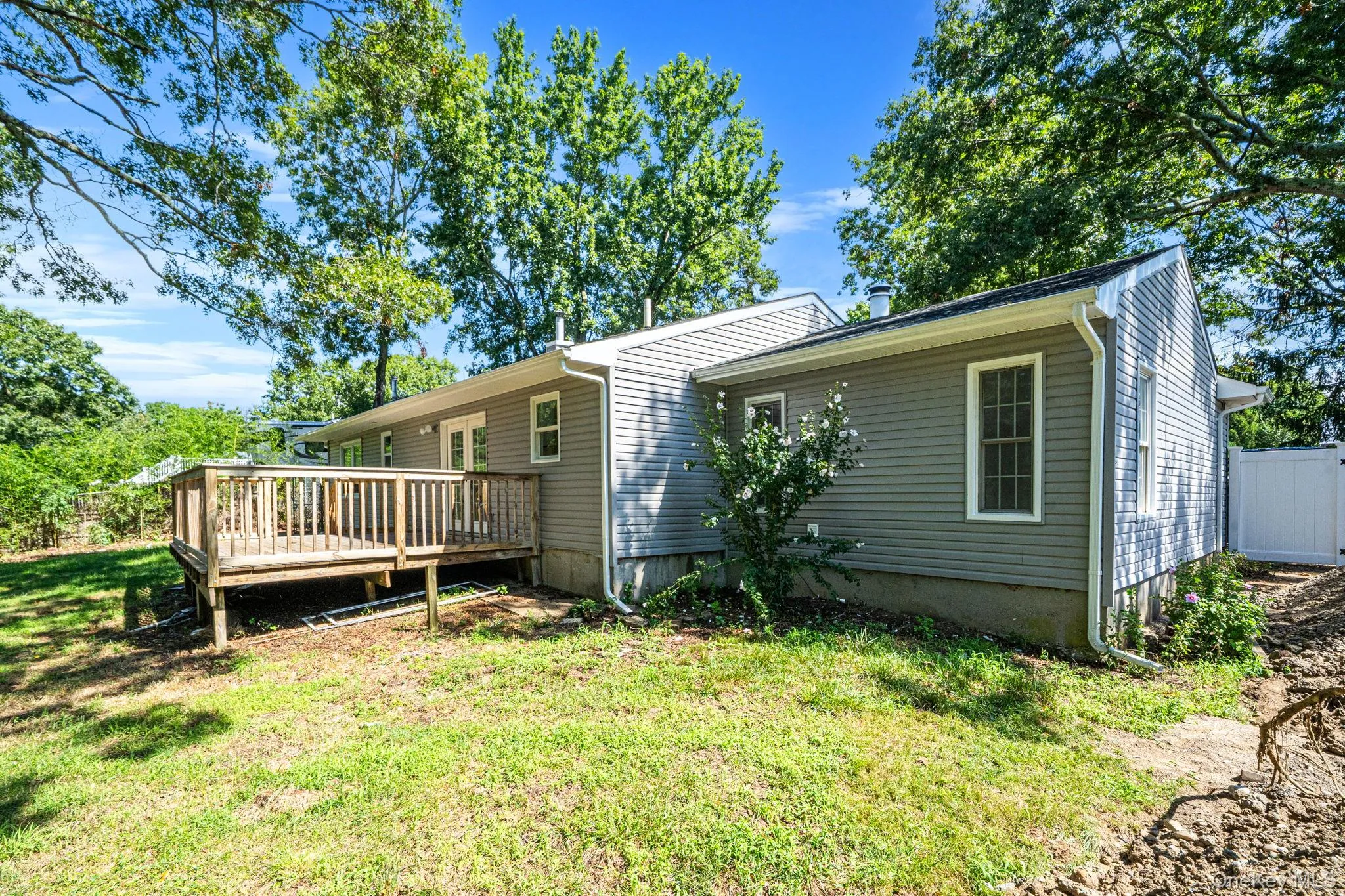 361 Decatur Avenue, Brookhaven, NY, 3 Bedrooms Bedrooms, 7 Rooms Rooms,2 BathroomsBathrooms,Residential,For Rent,Decatur,0,1042139 361 Decatur Avenue, Brookhaven, NY, 3 Bedrooms Bedrooms, 7 Rooms Rooms,2 BathroomsBathrooms,Residential,For Rent,Decatur,0,1042139
