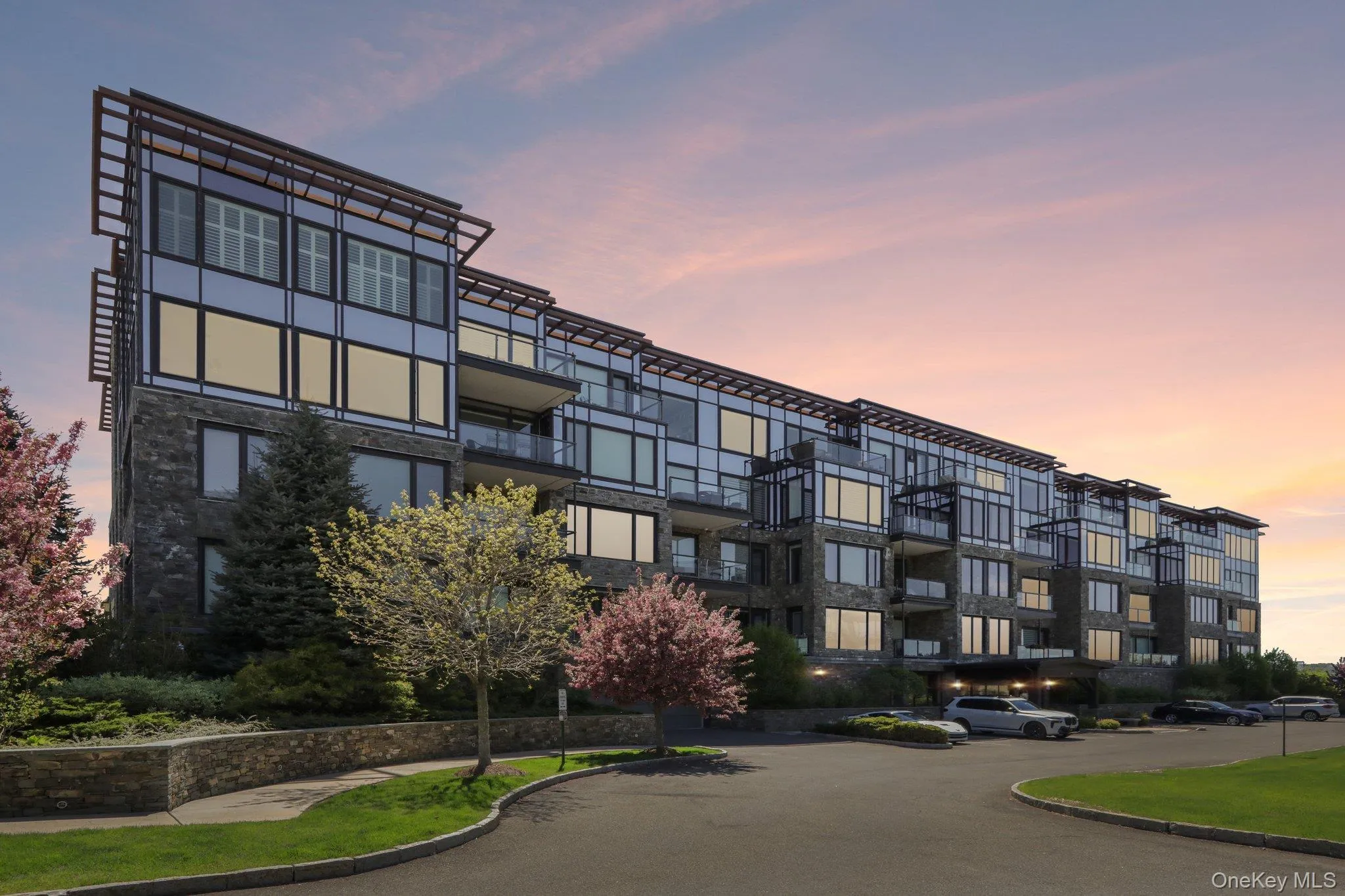 16 Rivers Edge Drive, Greenburgh, NY, 2 Bedrooms Bedrooms, 7 Rooms Rooms,2 BathroomsBathrooms,Residential,For Rent,Rivers Edge,0,1042142 16 Rivers Edge Drive, Greenburgh, NY, 2 Bedrooms Bedrooms, 7 Rooms Rooms,2 BathroomsBathrooms,Residential,For Rent,Rivers Edge,0,1042142
