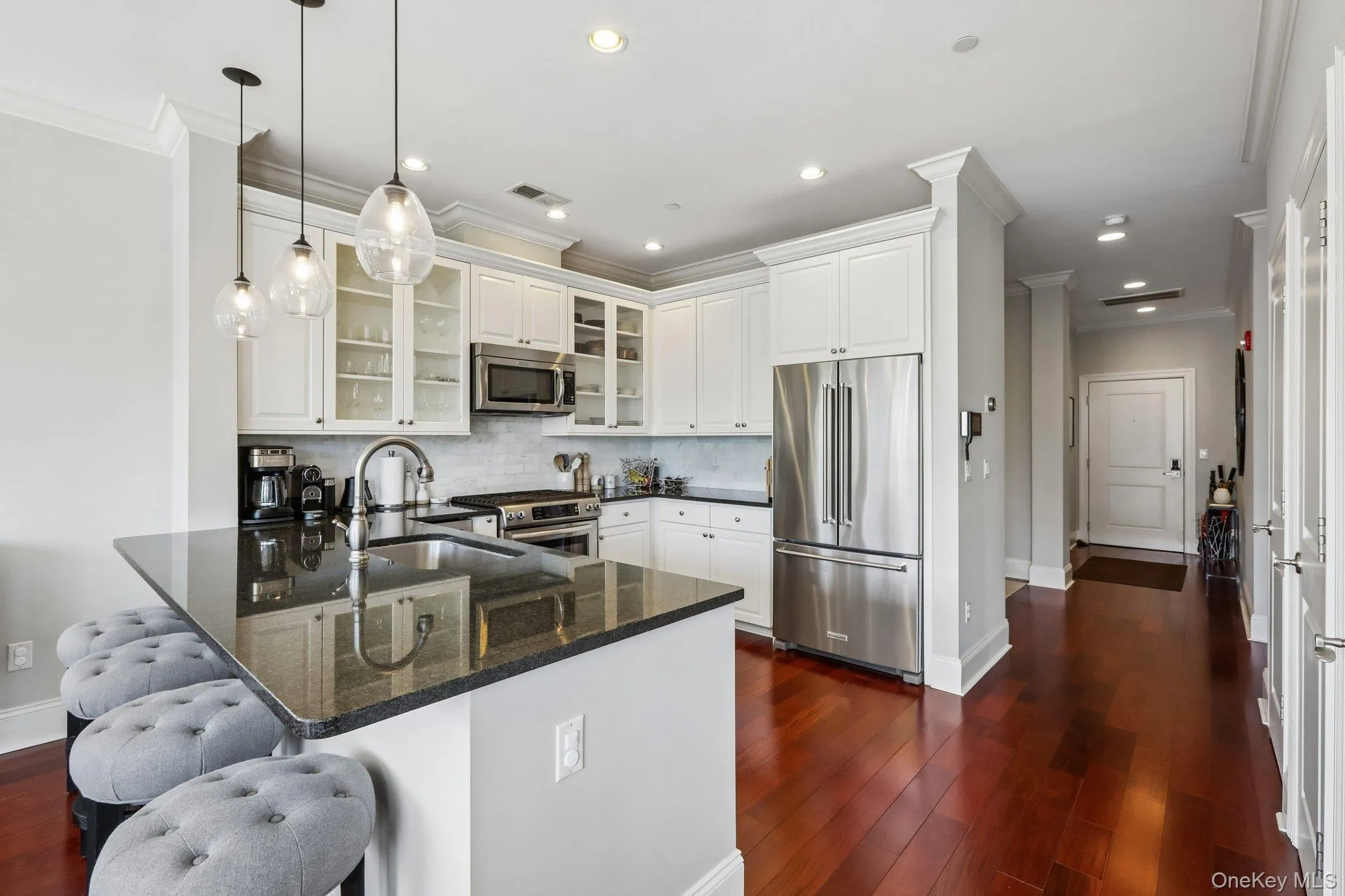 16 Rivers Edge Drive, Greenburgh, NY, 2 Bedrooms Bedrooms, 7 Rooms Rooms,2 BathroomsBathrooms,Residential,For Rent,Rivers Edge,0,1042142 16 Rivers Edge Drive, Greenburgh, NY, 2 Bedrooms Bedrooms, 7 Rooms Rooms,2 BathroomsBathrooms,Residential,For Rent,Rivers Edge,0,1042142