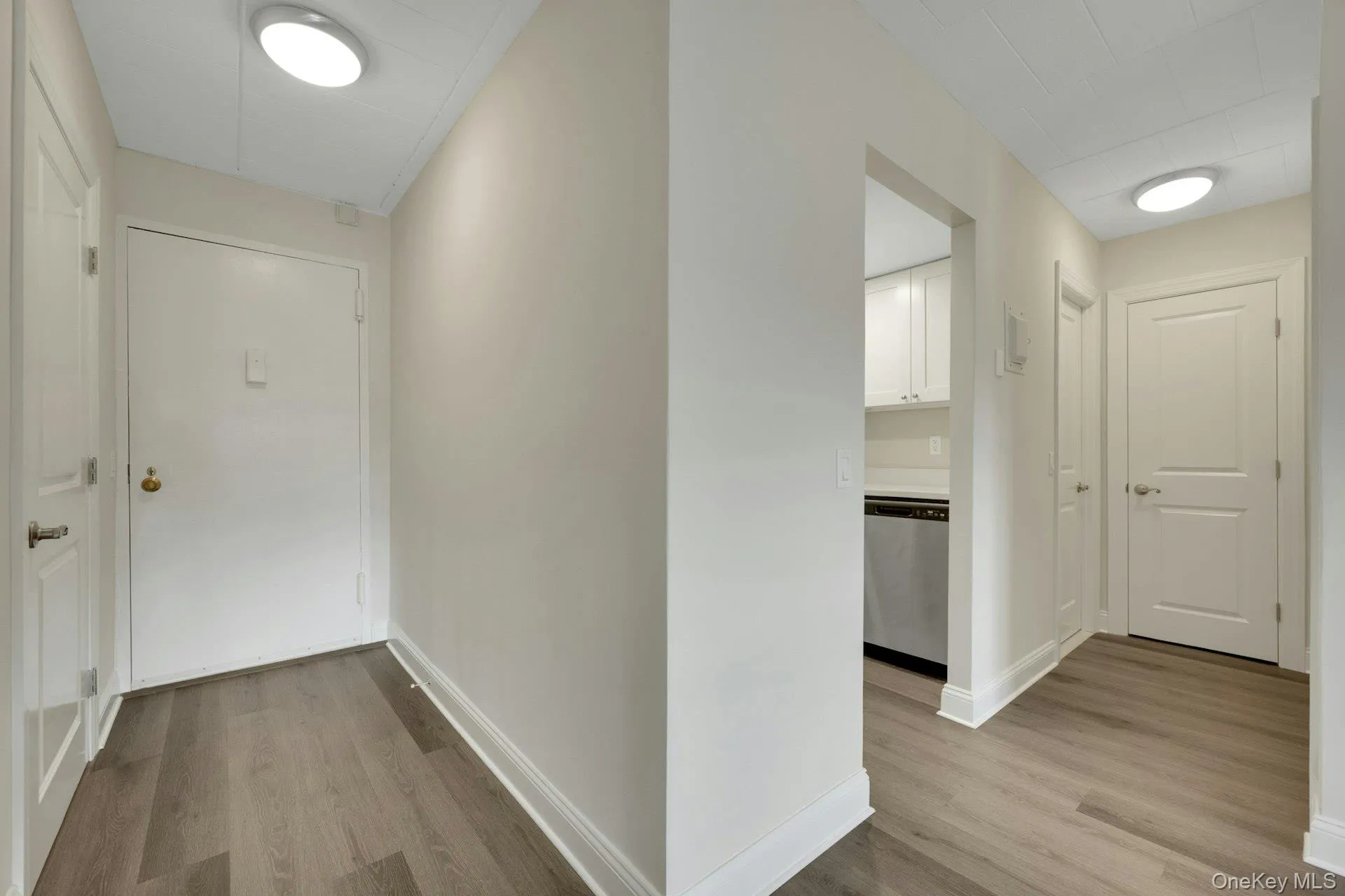 2 Park Avenue, Eastchester, NY, 1 Bedroom Bedrooms, 3 Rooms Rooms,1 BathroomBathrooms,Residential Lease,For Rent,Park,0,1042149 2 Park Avenue, Eastchester, NY, 1 Bedroom Bedrooms, 3 Rooms Rooms,1 BathroomBathrooms,Residential Lease,For Rent,Park,0,1042149