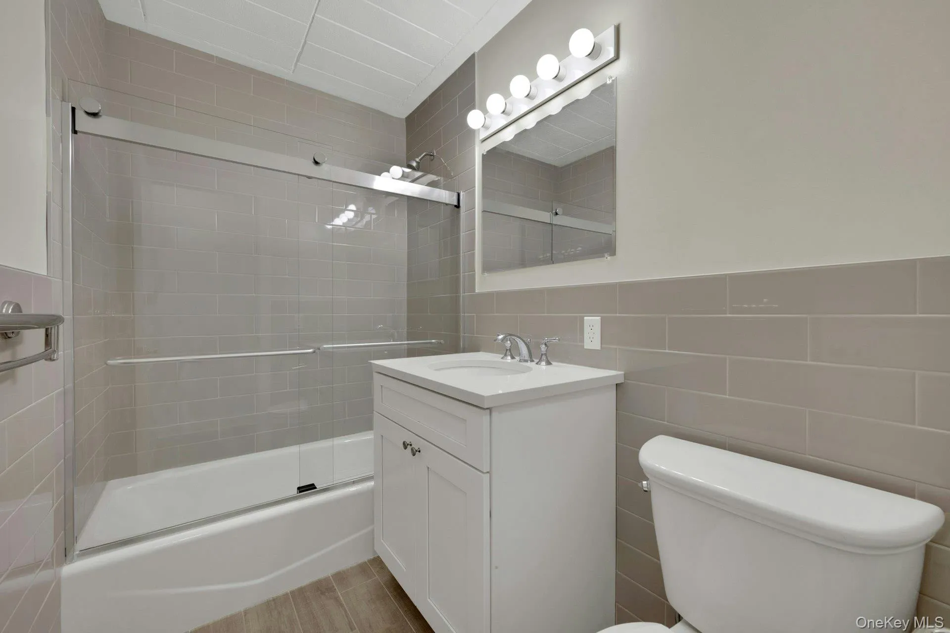 2 Park Avenue, Eastchester, NY, 1 Bedroom Bedrooms, 3 Rooms Rooms,1 BathroomBathrooms,Residential Lease,For Rent,Park,0,1042149 2 Park Avenue, Eastchester, NY, 1 Bedroom Bedrooms, 3 Rooms Rooms,1 BathroomBathrooms,Residential Lease,For Rent,Park,0,1042149