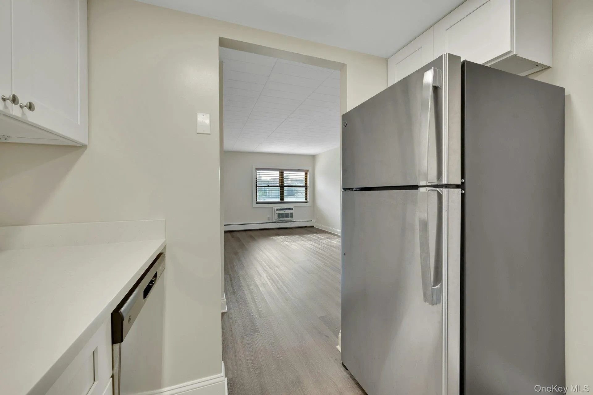2 Park Avenue, Eastchester, NY, 1 Bedroom Bedrooms, 3 Rooms Rooms,1 BathroomBathrooms,Residential Lease,For Rent,Park,0,1042149 2 Park Avenue, Eastchester, NY, 1 Bedroom Bedrooms, 3 Rooms Rooms,1 BathroomBathrooms,Residential Lease,For Rent,Park,0,1042149