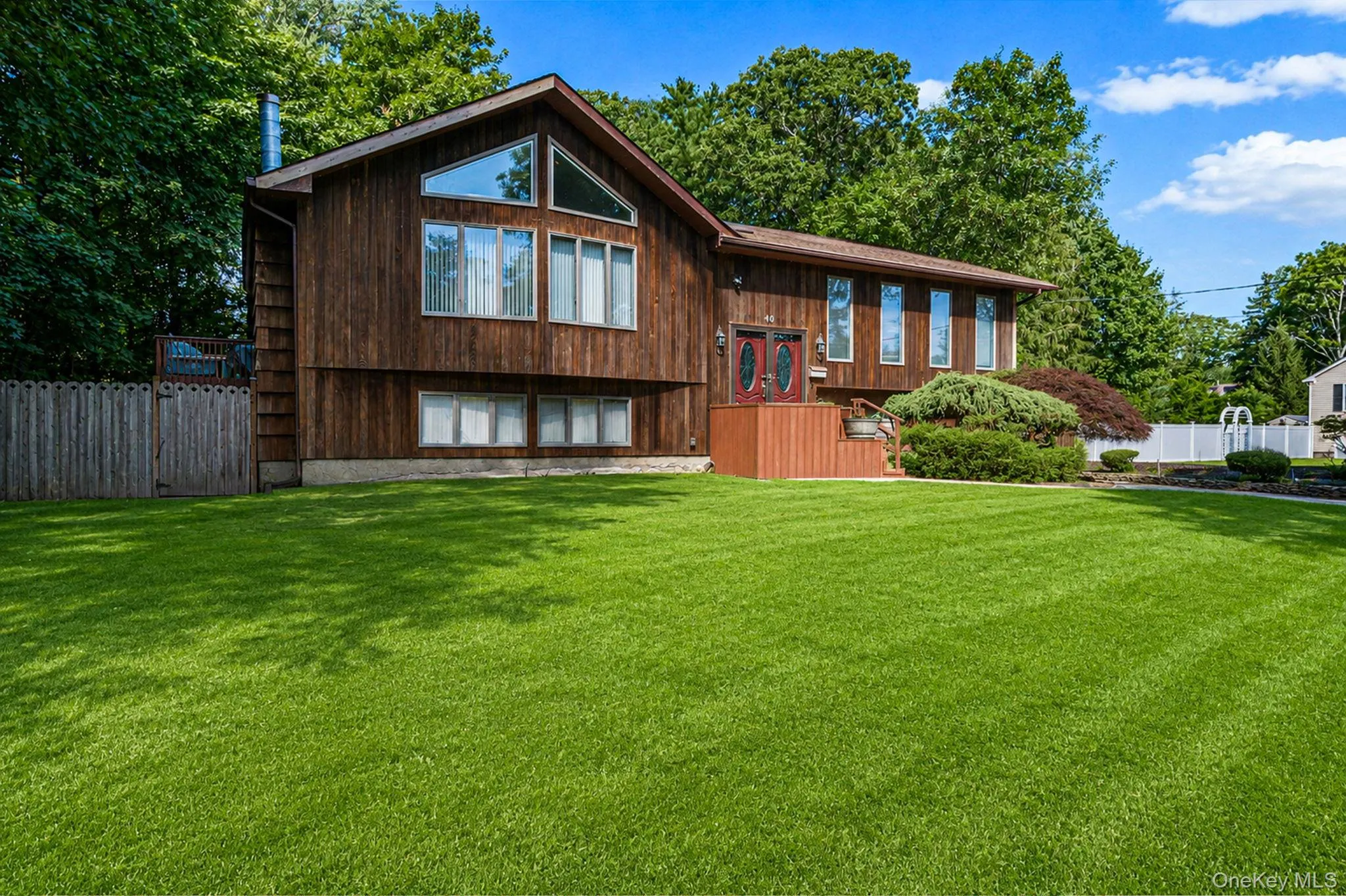 48 Oak Avenue, Smithtown, NY, 3 Bedrooms Bedrooms, 10 Rooms Rooms,3 BathroomsBathrooms,Residential,For Rent,Oak,0,1042150 48 Oak Avenue, Smithtown, NY, 3 Bedrooms Bedrooms, 10 Rooms Rooms,3 BathroomsBathrooms,Residential,For Rent,Oak,0,1042150