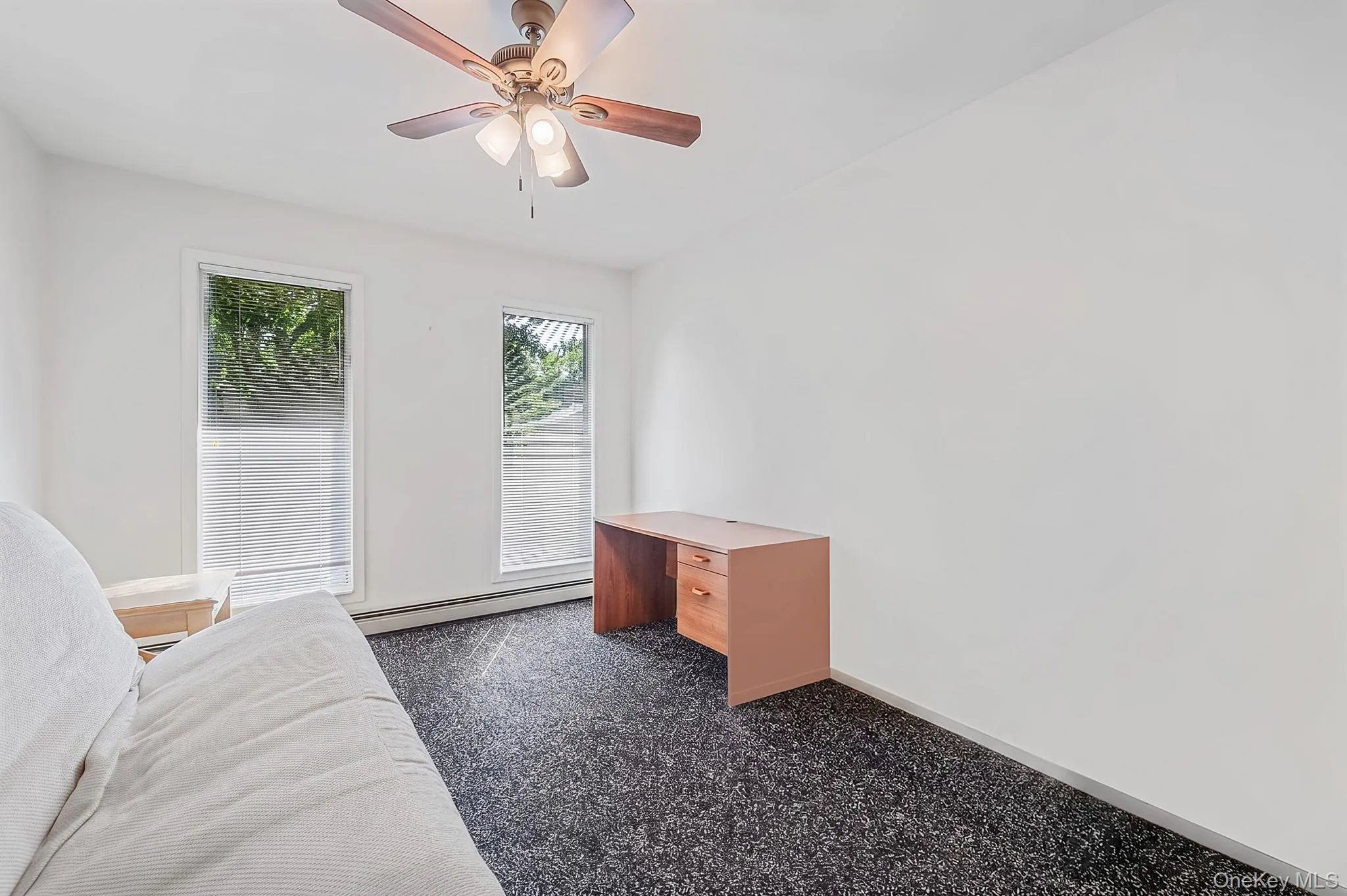 48 Oak Avenue, Smithtown, NY, 3 Bedrooms Bedrooms, 10 Rooms Rooms,3 BathroomsBathrooms,Residential,For Rent,Oak,0,1042150 48 Oak Avenue, Smithtown, NY, 3 Bedrooms Bedrooms, 10 Rooms Rooms,3 BathroomsBathrooms,Residential,For Rent,Oak,0,1042150