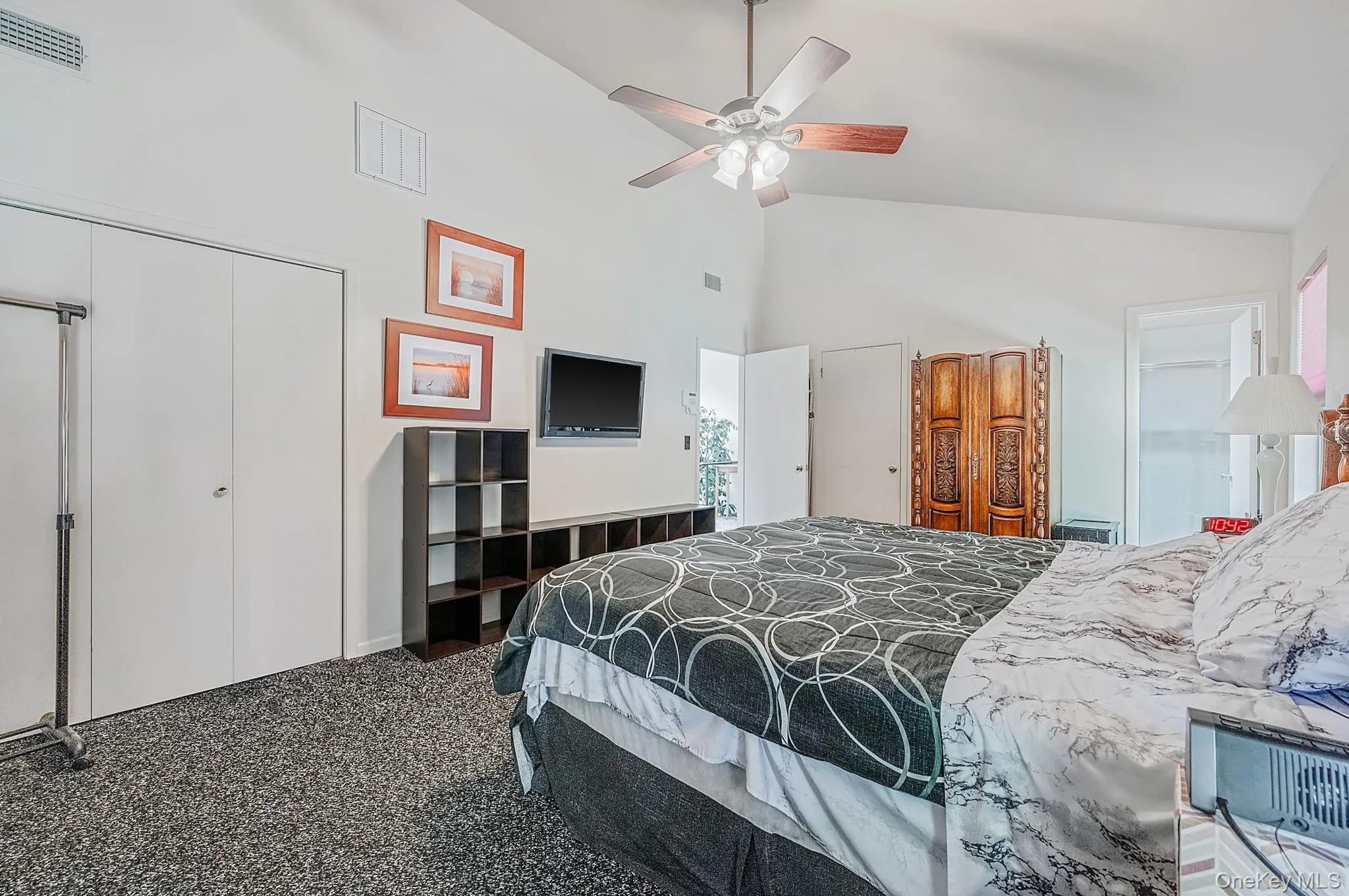 48 Oak Avenue, Smithtown, NY, 3 Bedrooms Bedrooms, 10 Rooms Rooms,3 BathroomsBathrooms,Residential,For Rent,Oak,0,1042150 48 Oak Avenue, Smithtown, NY, 3 Bedrooms Bedrooms, 10 Rooms Rooms,3 BathroomsBathrooms,Residential,For Rent,Oak,0,1042150