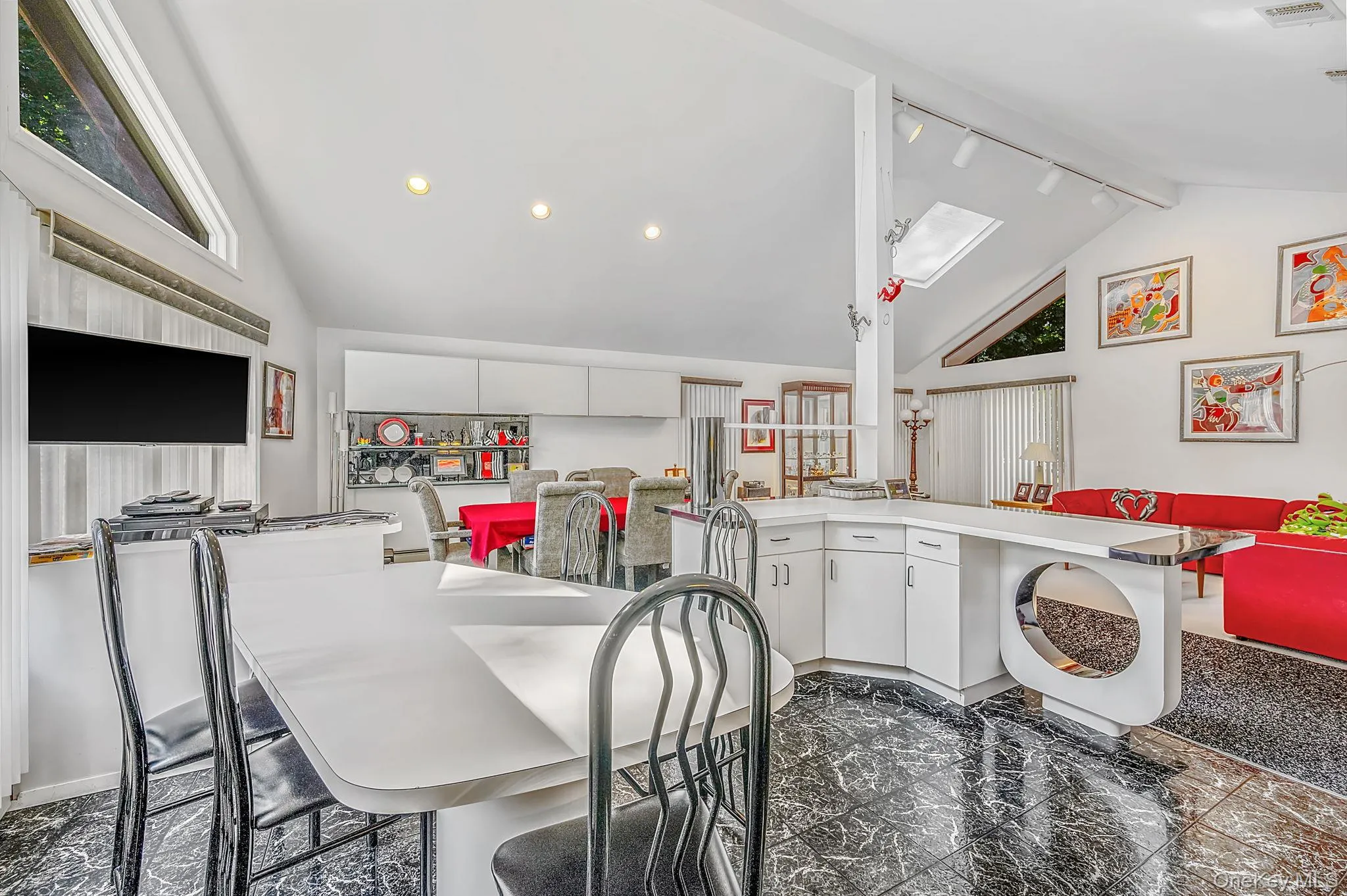 48 Oak Avenue, Smithtown, NY, 3 Bedrooms Bedrooms, 10 Rooms Rooms,3 BathroomsBathrooms,Residential,For Rent,Oak,0,1042150 48 Oak Avenue, Smithtown, NY, 3 Bedrooms Bedrooms, 10 Rooms Rooms,3 BathroomsBathrooms,Residential,For Rent,Oak,0,1042150