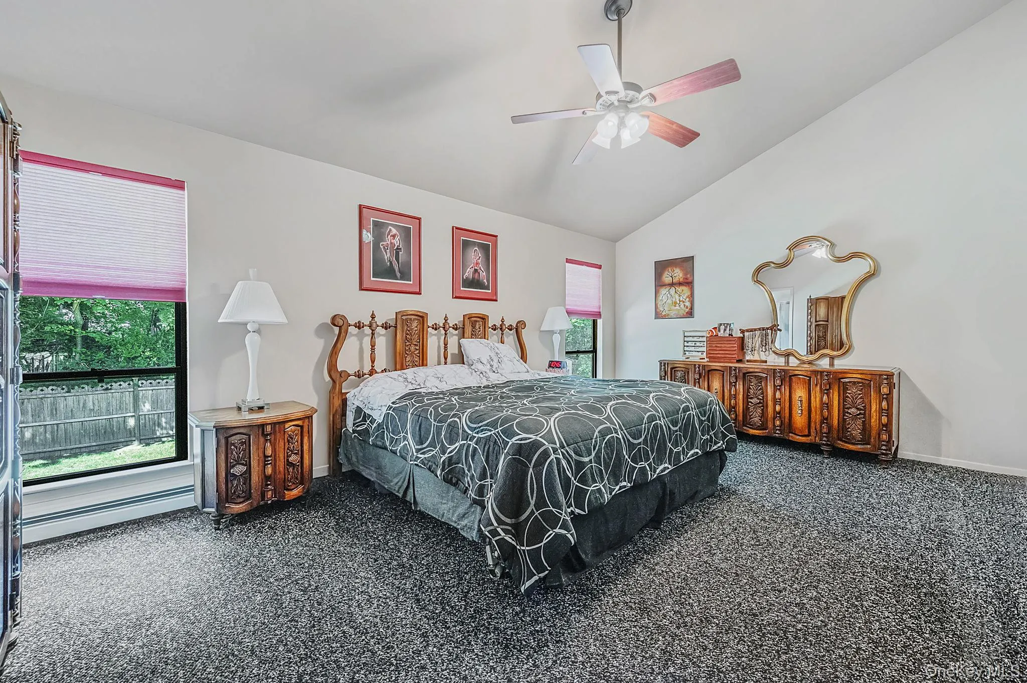 48 Oak Avenue, Smithtown, NY, 3 Bedrooms Bedrooms, 10 Rooms Rooms,3 BathroomsBathrooms,Residential,For Rent,Oak,0,1042150 48 Oak Avenue, Smithtown, NY, 3 Bedrooms Bedrooms, 10 Rooms Rooms,3 BathroomsBathrooms,Residential,For Rent,Oak,0,1042150