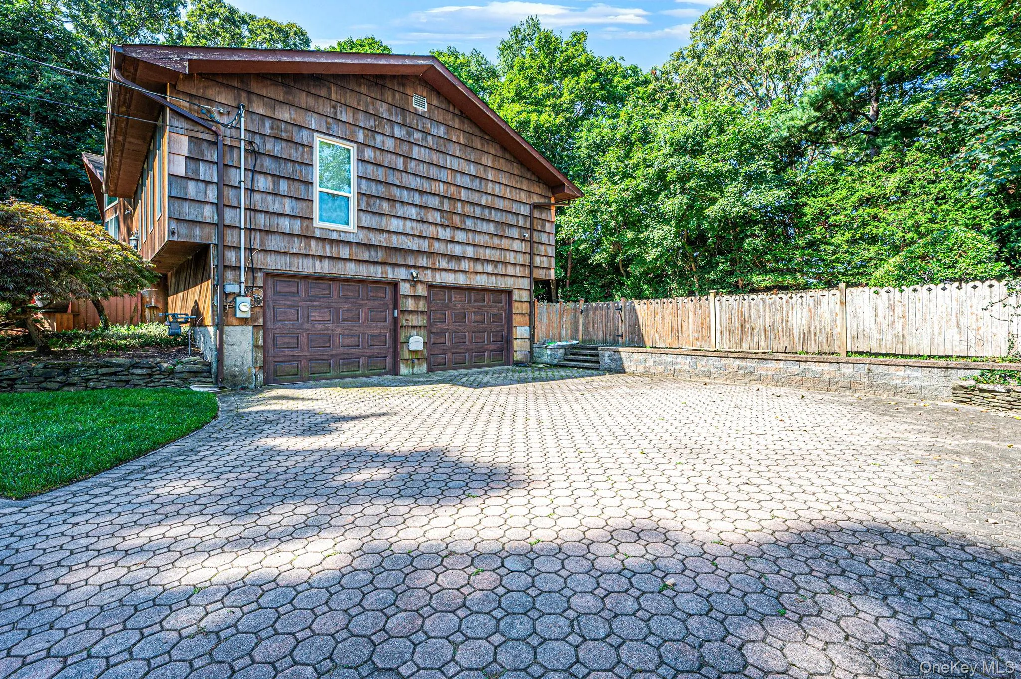 48 Oak Avenue, Smithtown, NY, 3 Bedrooms Bedrooms, 10 Rooms Rooms,3 BathroomsBathrooms,Residential,For Rent,Oak,0,1042150 48 Oak Avenue, Smithtown, NY, 3 Bedrooms Bedrooms, 10 Rooms Rooms,3 BathroomsBathrooms,Residential,For Rent,Oak,0,1042150
